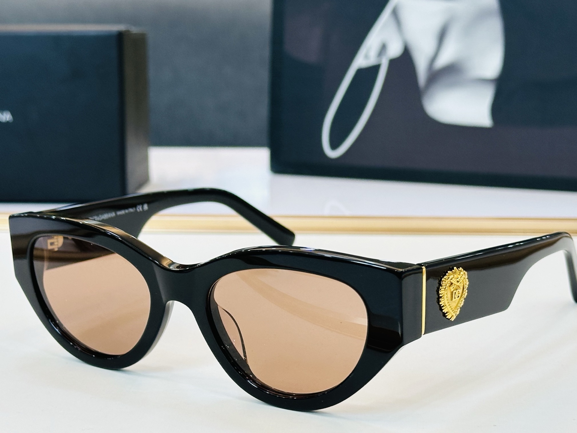 🆕 官网款 🔺DOLCE&GABBAN*🔻DG4536  Size：55口20-145 新颖独特🔝🔝M美