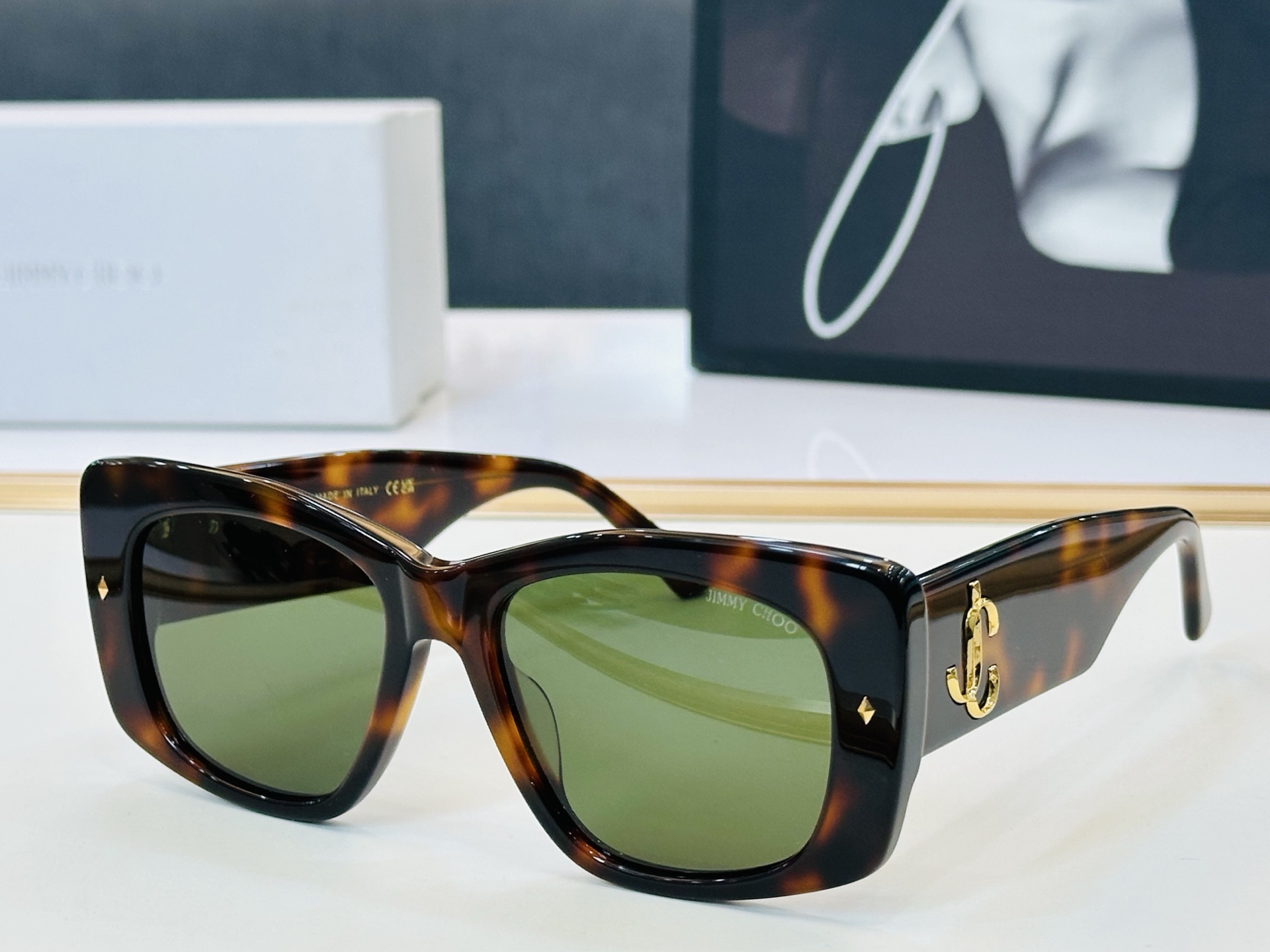 JIMMY CHO* 吉米家 JC5061U Size：54口18-142 新款 坚持一如既往最高品质 