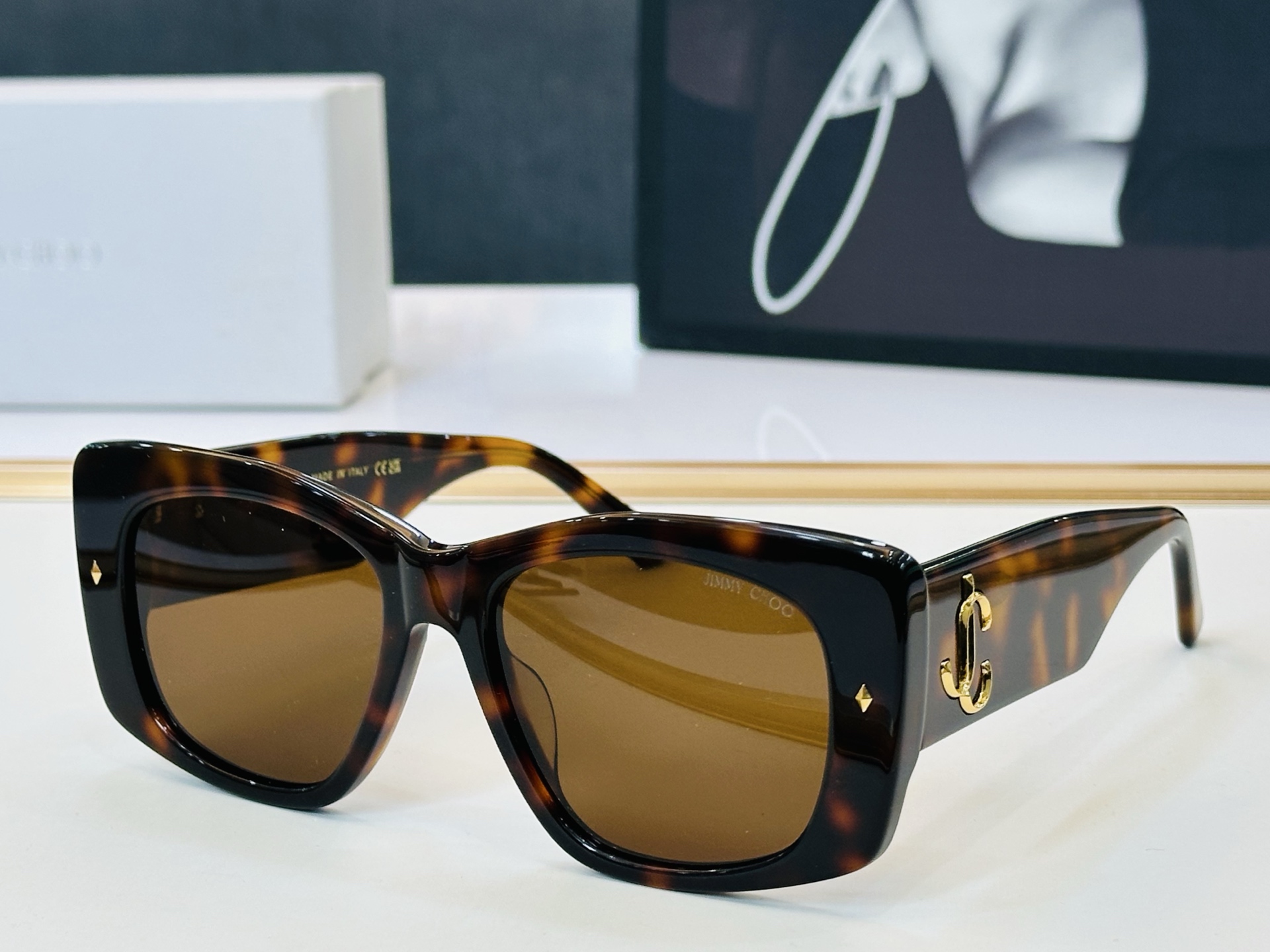 JIMMY CHO* 吉米家 JC5061U Size：54口18-142 新款 坚持一如既往最高品质 