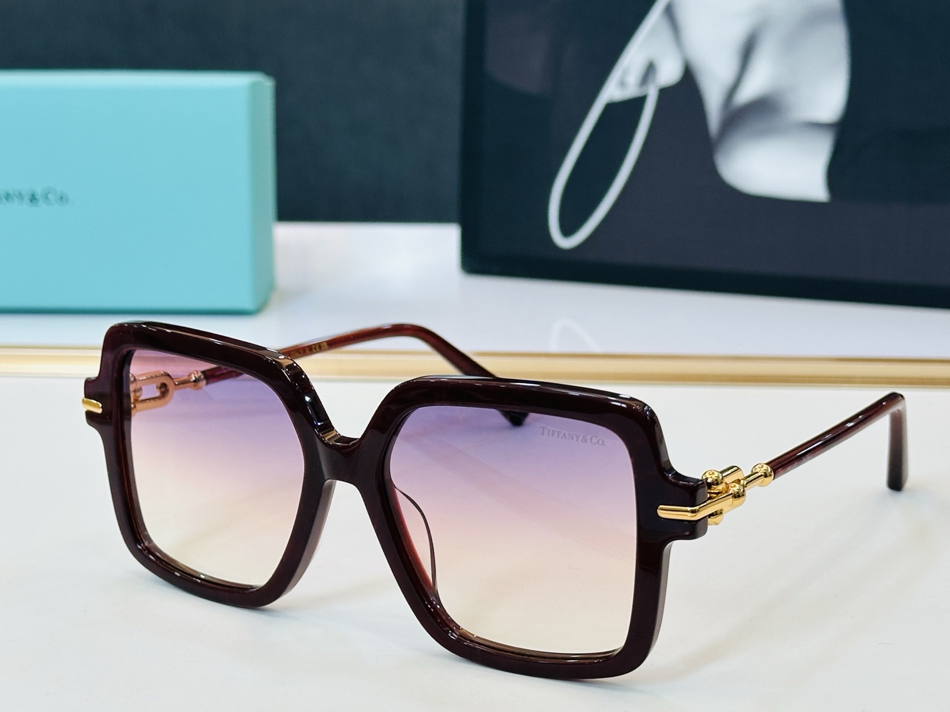 蒂芙家 Tiffany & CO. TF2034D Size：54口17-143 时尚太阳镜架 👍b多色