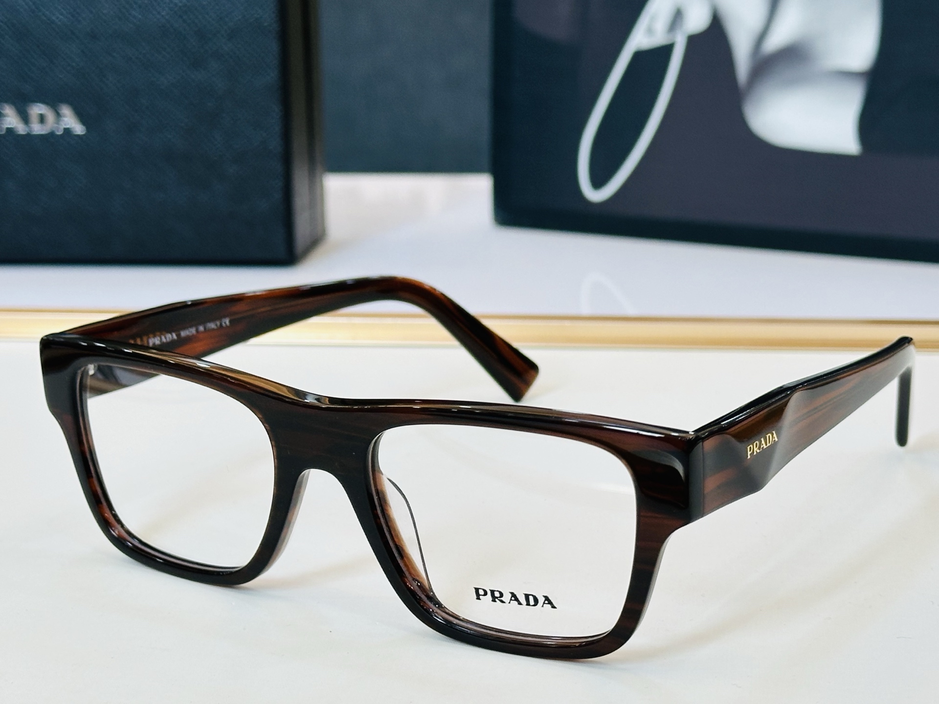 🔺PRAD* 普家 PR C01V Size：53口20-145 眼镜系列堪称精湛制作 彰显独特个 L最