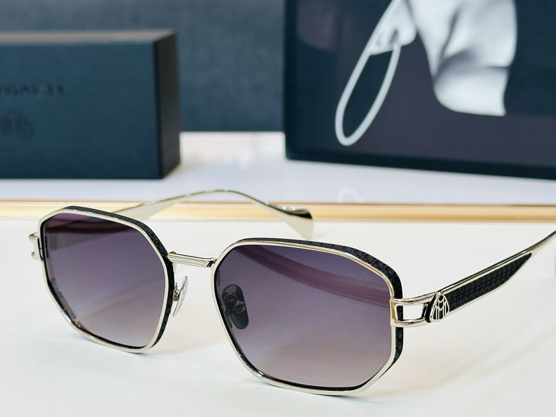 NO:825732,High quality Maybach, exquisite workmanship, MAYBAC*H Z1984 Size 58 mouth 18-145, full texture X high quality glasses, sunglasses, sunglasses, glasses19860909高品质 迈巴赫 做工精美MAYBAC*H Z1984 Size58口18-145 质感十足 X高品质 眼镜墨镜太阳镜,眼镜,glasses