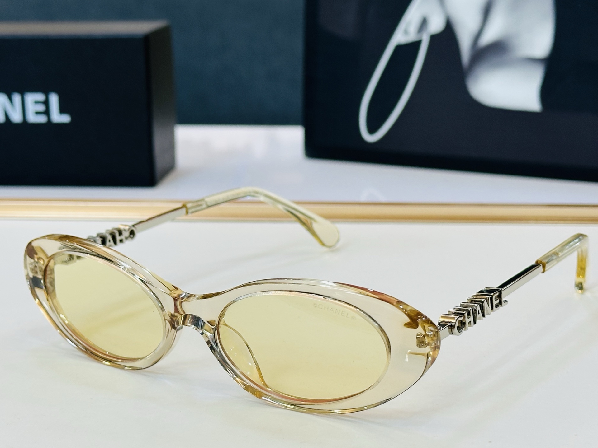 CHANE*香家  CH5565S SIZE：54口17-140  潮流爆款 太阳镜 😍😍高品质 F网红