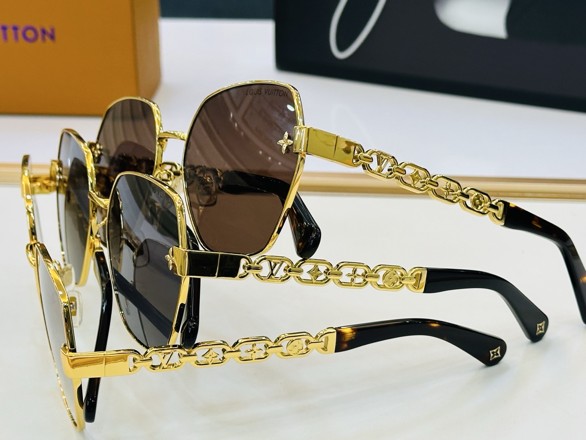 路易家 LOUIS *VUITON 原单高品质 Z2691U Size：59口18-145  皆属上品 