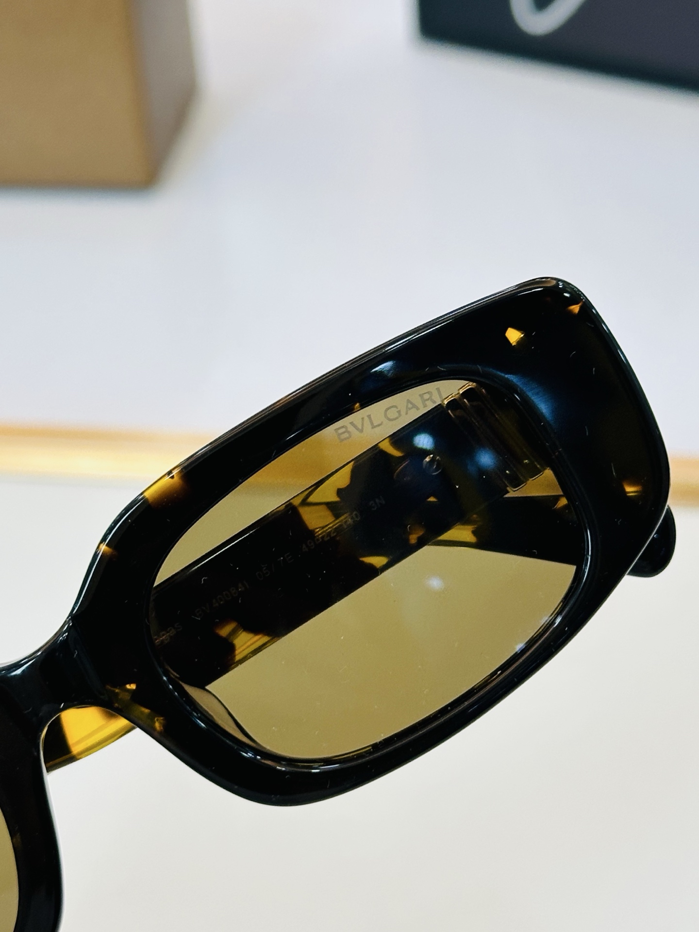 🆕款 官网同售 宝格家 BV40084 👍 Size ：49口22-140  绝对要买😎品质非常完美 C