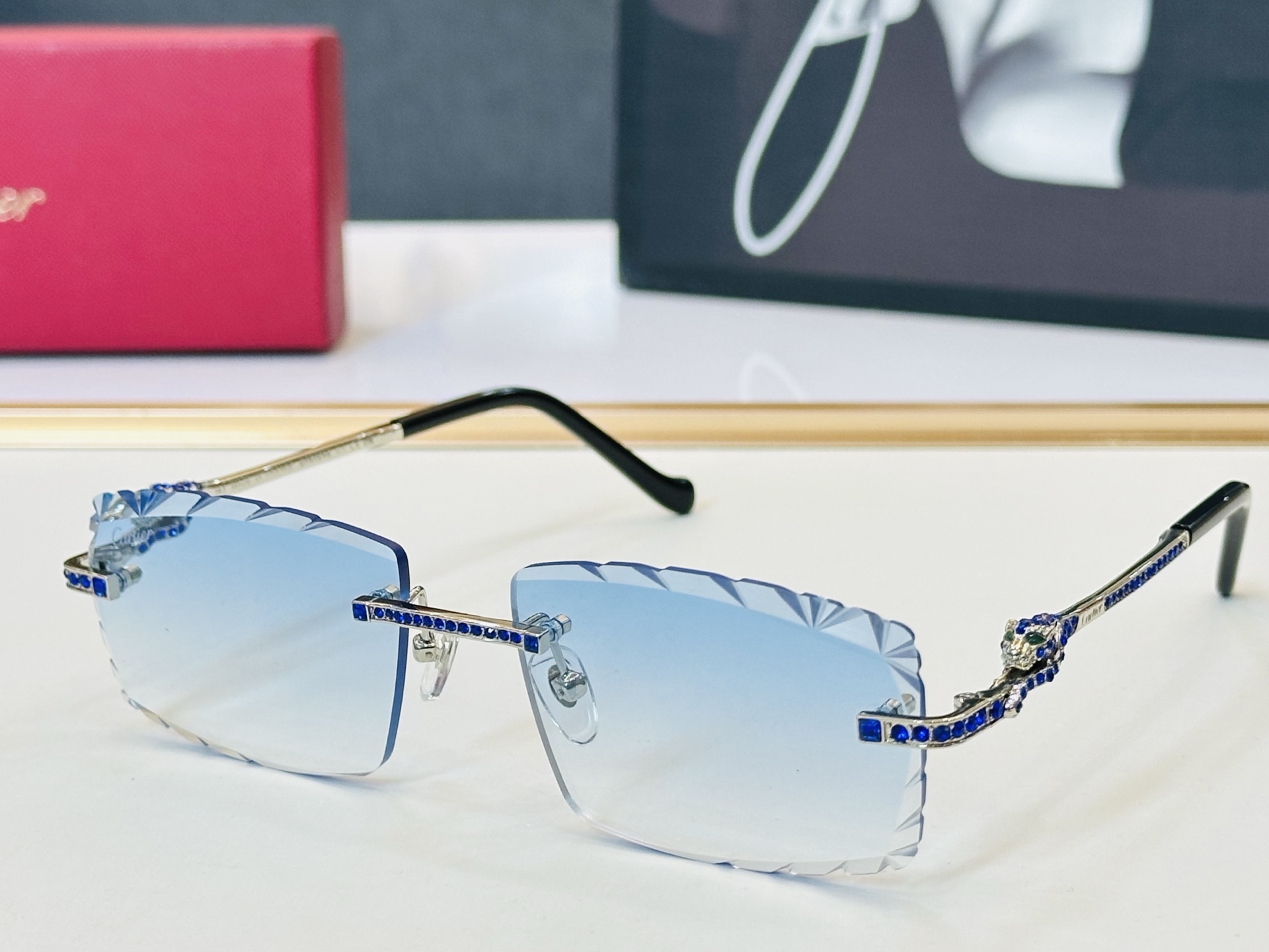 🆕 原版Cartie* 卡家 官网经典款 太阳镜 CT0724S Size：58口18-143 电镀工艺