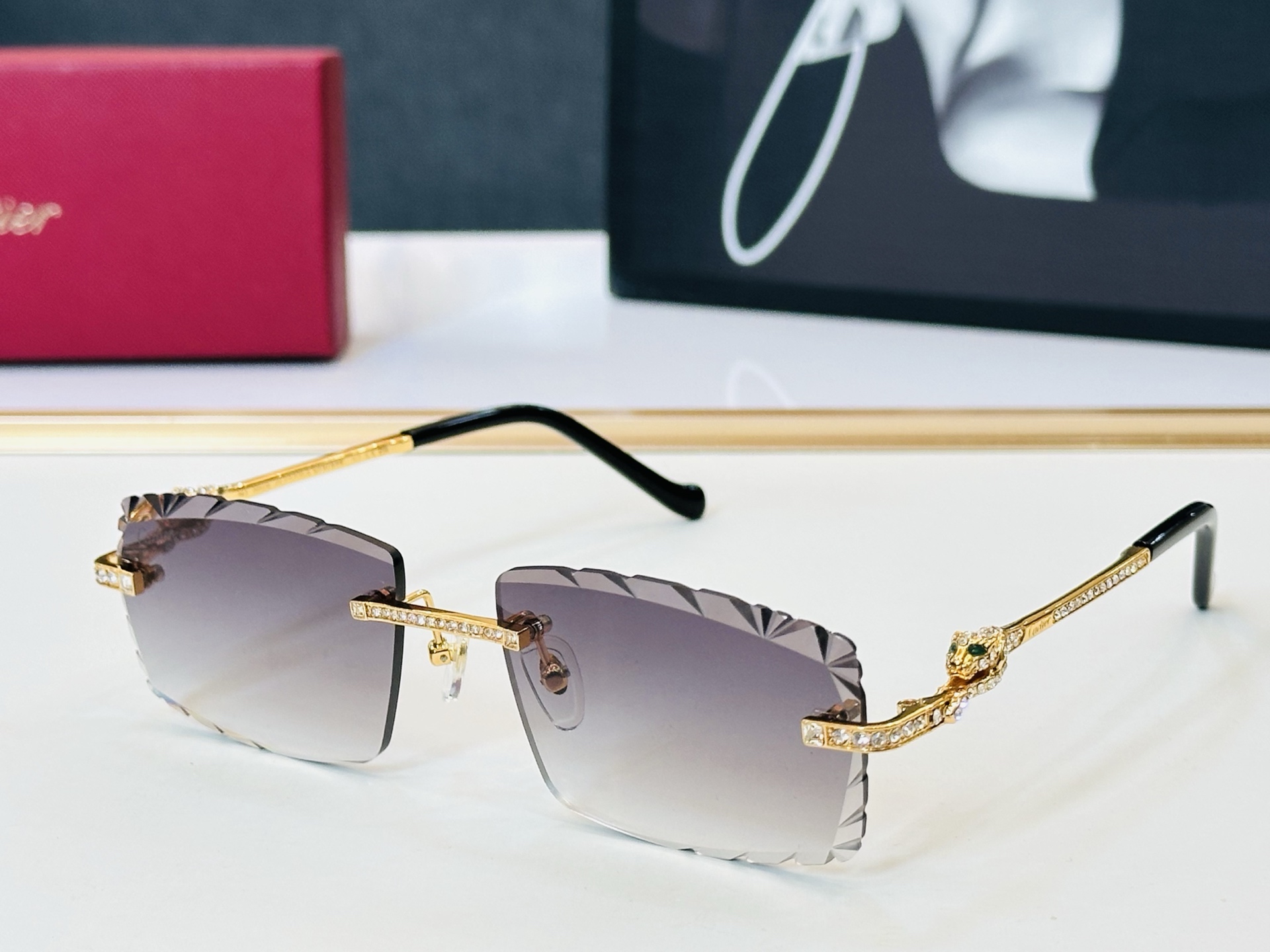 🆕 原版Cartie* 卡家 官网经典款 太阳镜 CT0724S Size：58口18-143 电镀工艺