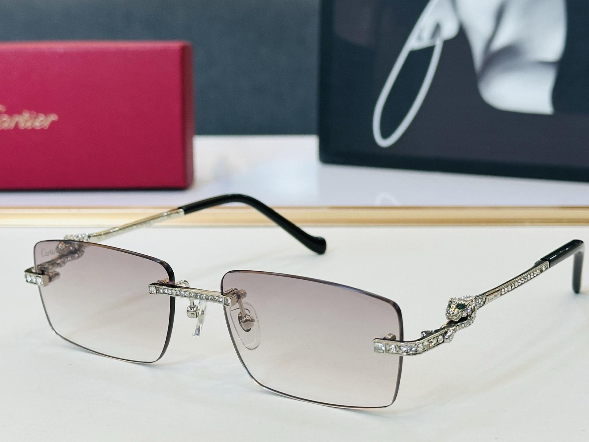 🆕 原版Cartie* 卡家 官网经典款 太阳镜 CT0725S Size：57口18-143 电镀工艺