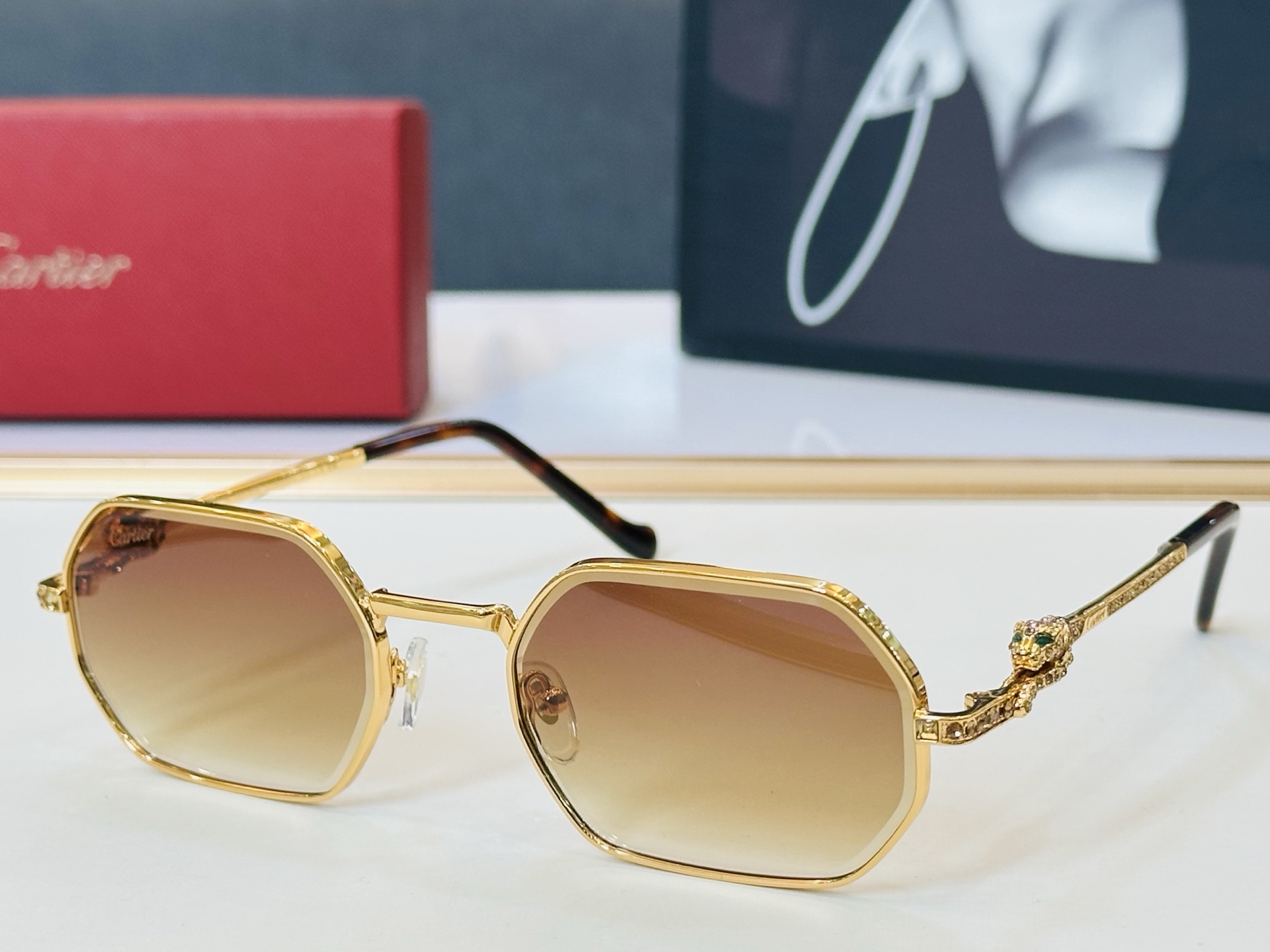 🆕 原版Cartie* 卡家 官网经典款 太阳镜 CT0728S Size：56口21-143 电镀工艺