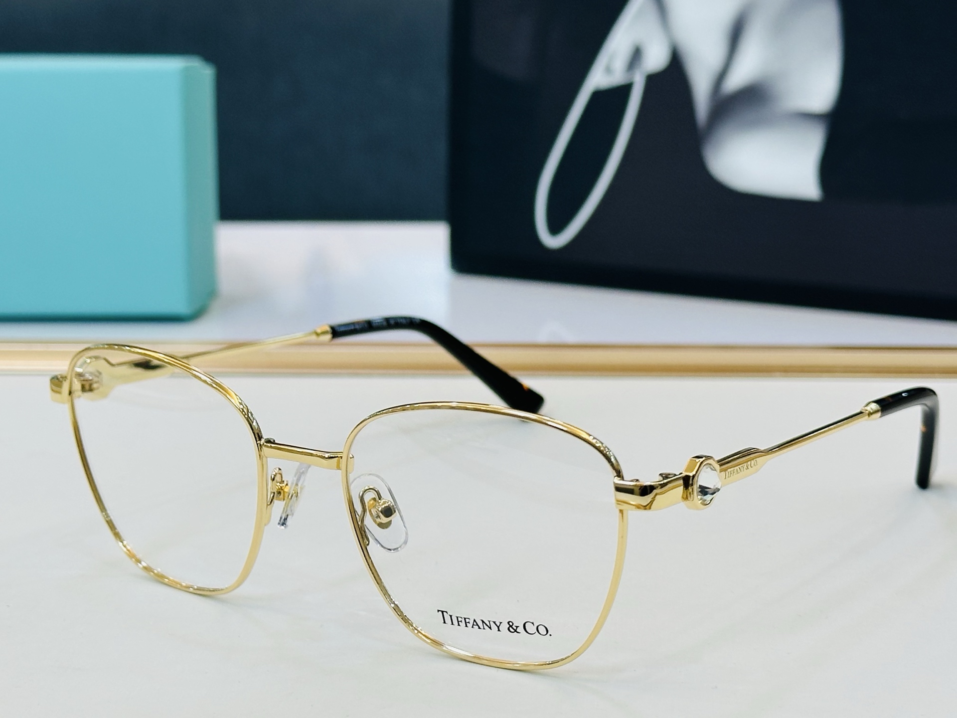 蒂芙家 Tiffany & CO. SK1021D   Size：52口19-140 时尚太阳镜架 👍L