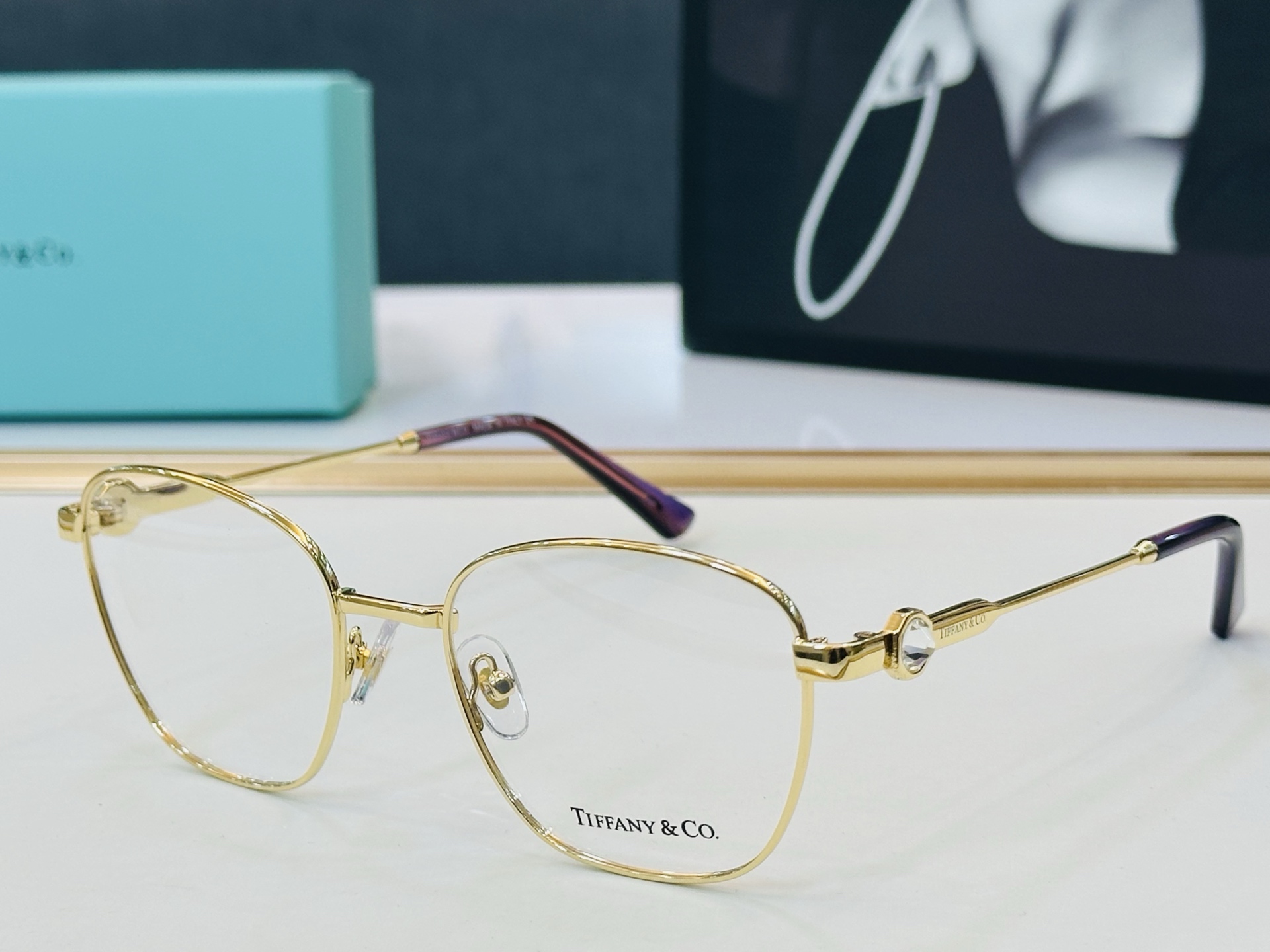 蒂芙家 Tiffany & CO. SK1021D   Size：52口19-140 时尚太阳镜架 👍L
