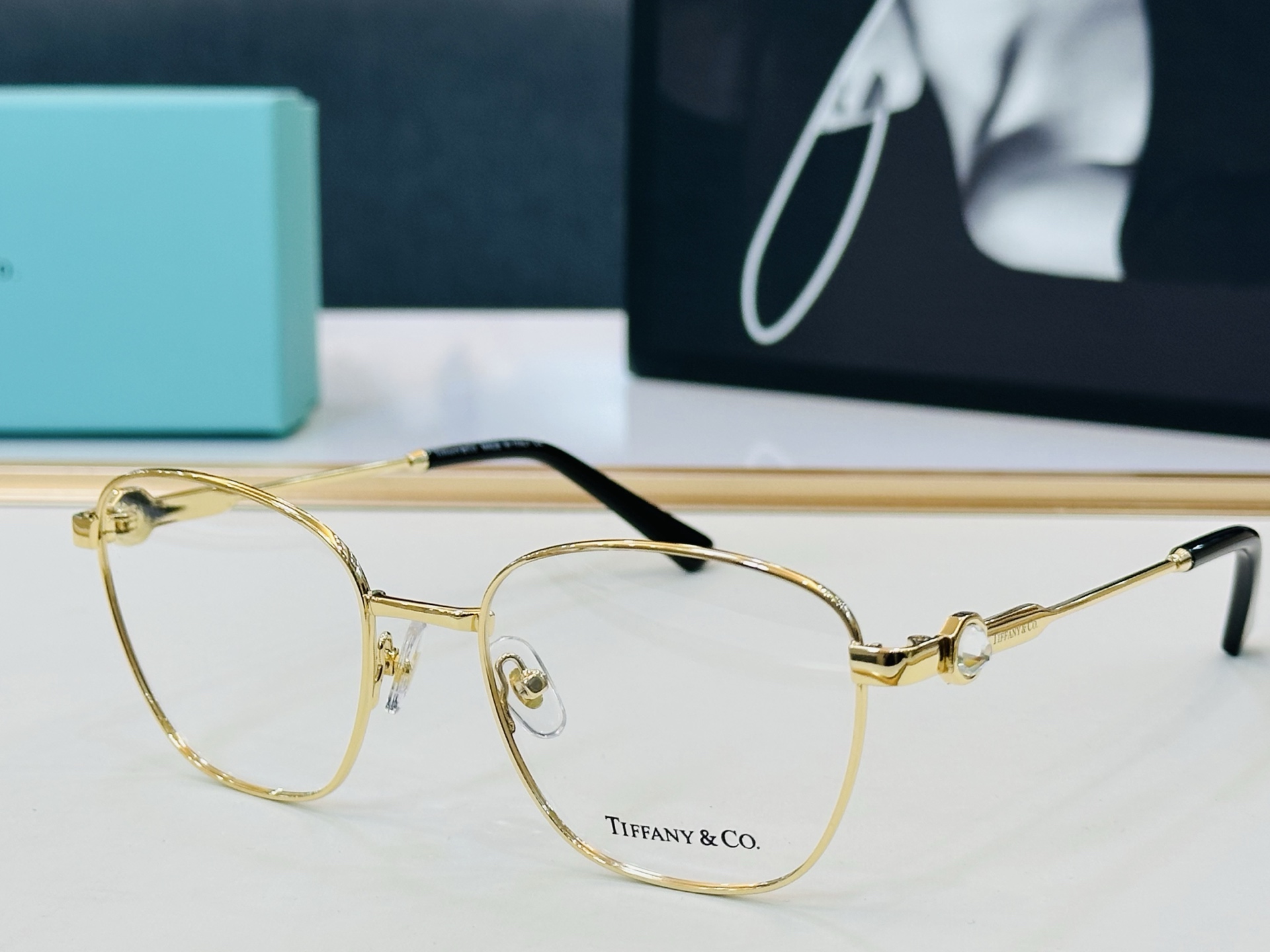 蒂芙家 Tiffany & CO. SK1021D   Size：52口19-140 时尚太阳镜架 👍L