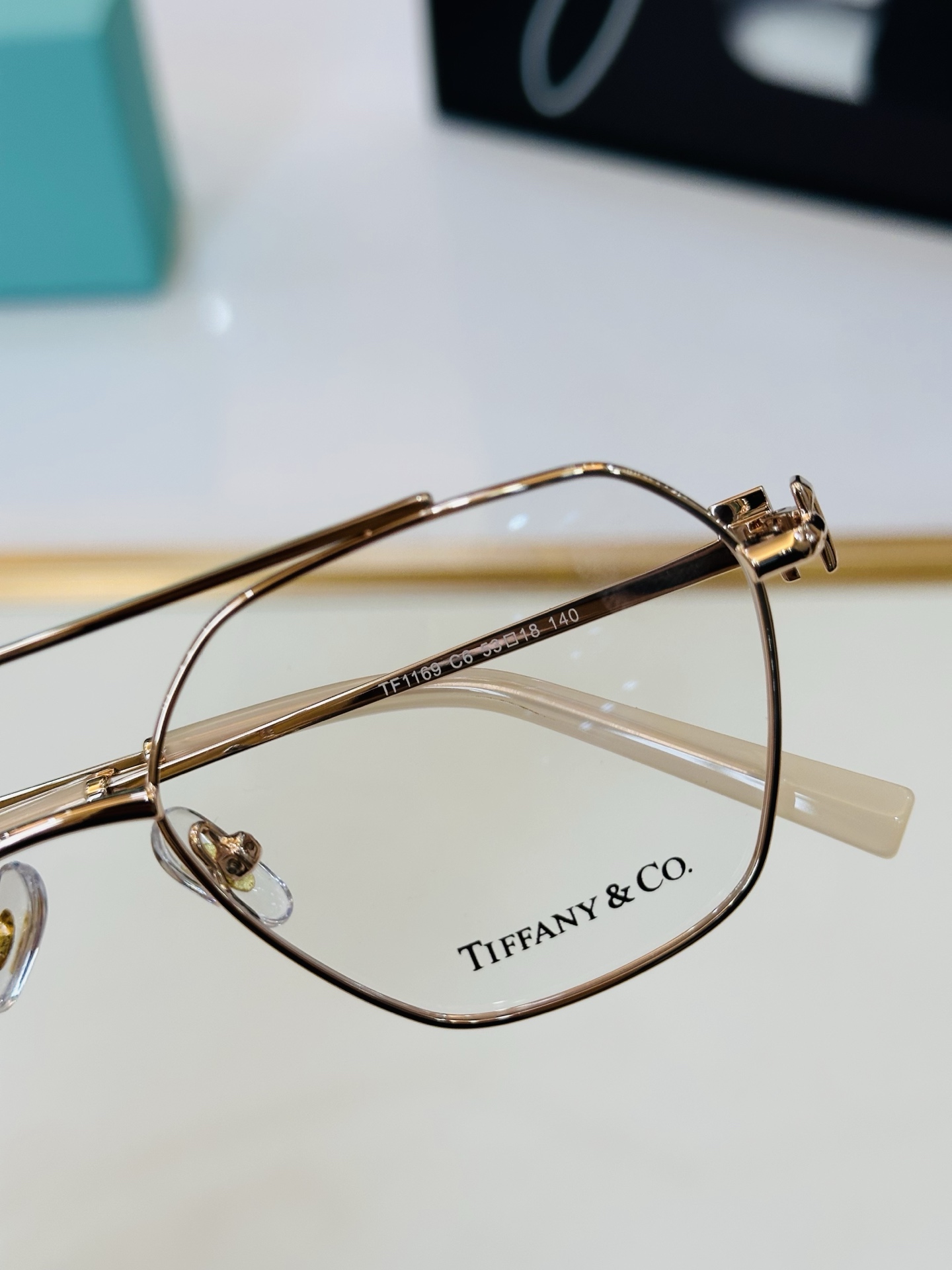蒂芙家 Tiffany & CO. TF1169 Size：53口18-140 时尚太阳镜架 👍L多色可