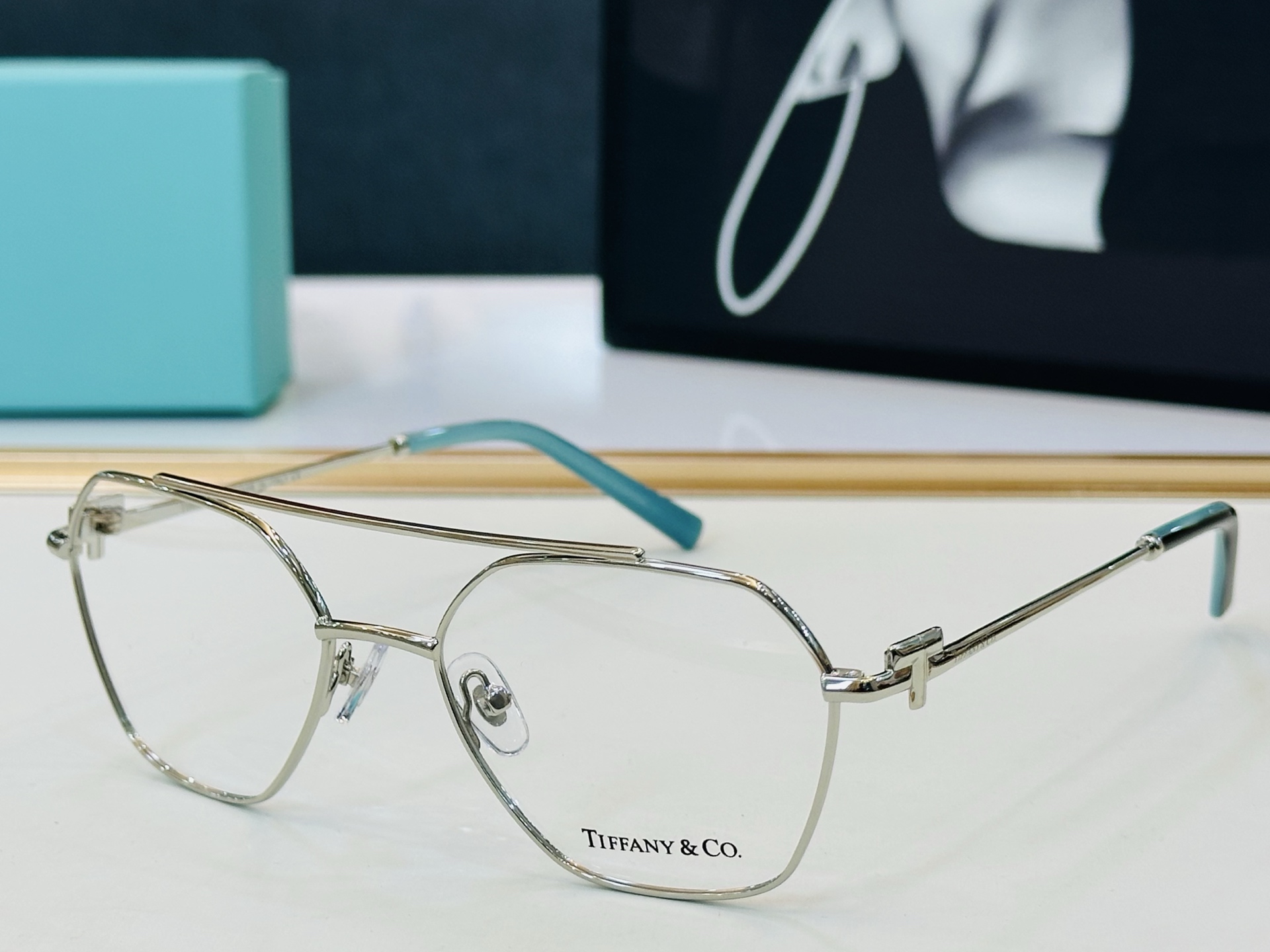 蒂芙家 Tiffany & CO. TF1169 Size：53口18-140 时尚太阳镜架 👍L多色可