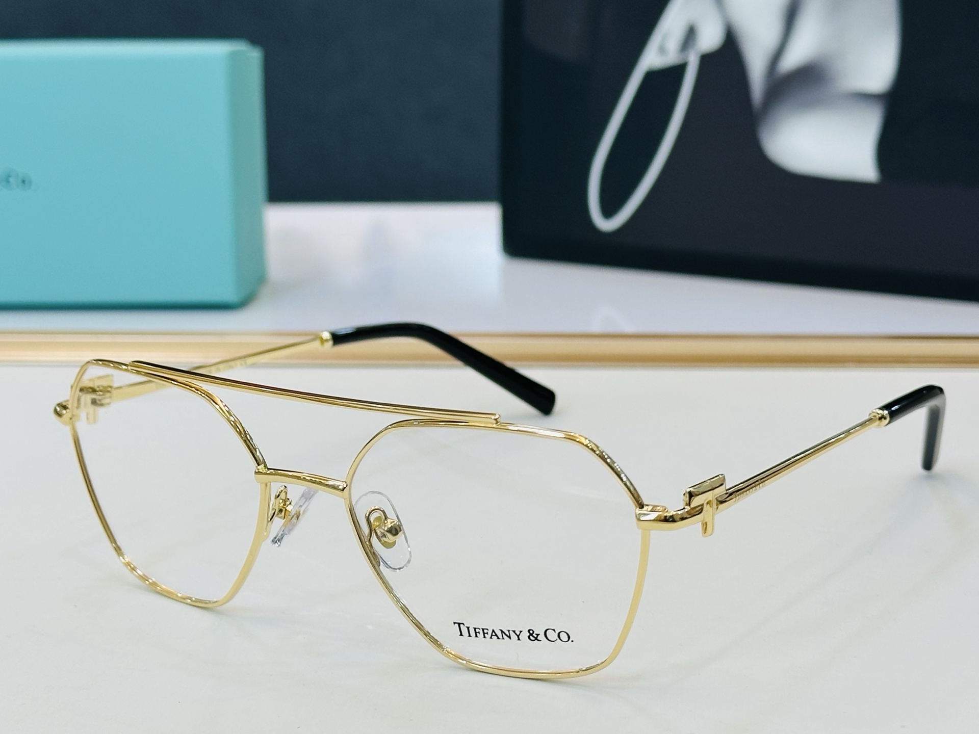 蒂芙家 Tiffany & CO. TF1169 Size：53口18-140 时尚太阳镜架 👍L多色可