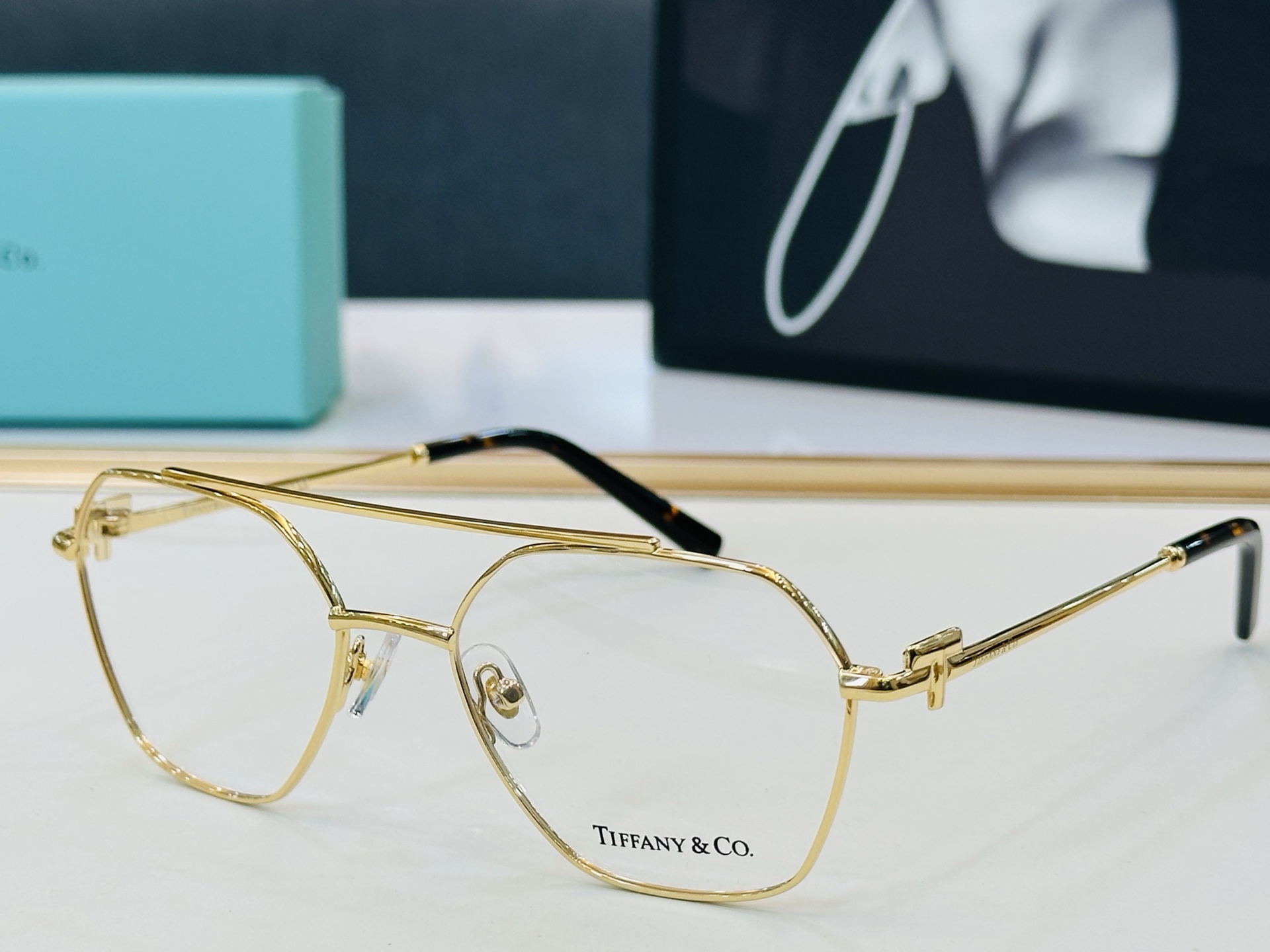 蒂芙家 Tiffany & CO. TF1169 Size：53口18-140 时尚太阳镜架 👍L多色可