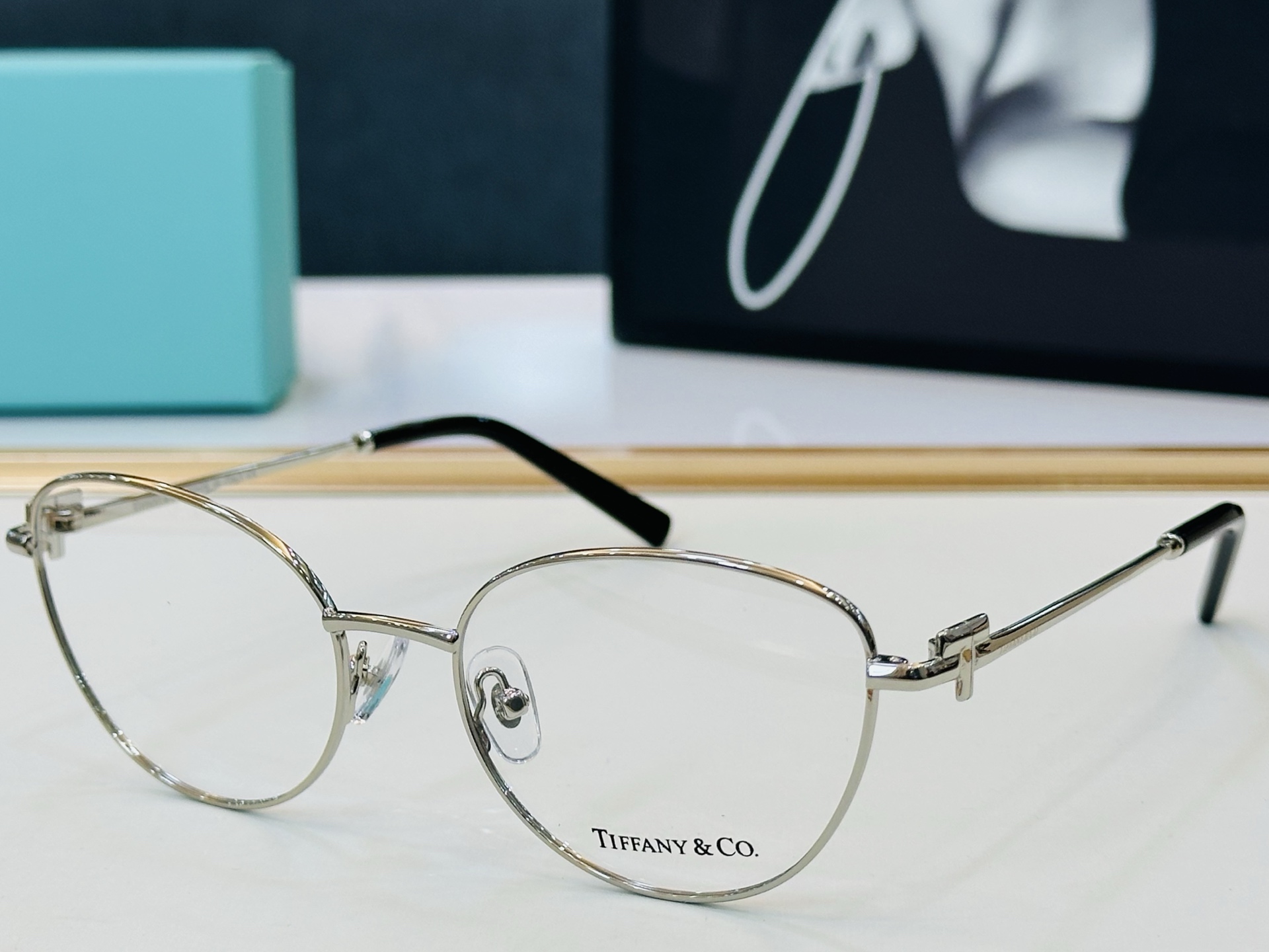 蒂芙家 Tiffany & CO. TF1161  Size：53口18-140 时尚太阳镜架 👍L多色