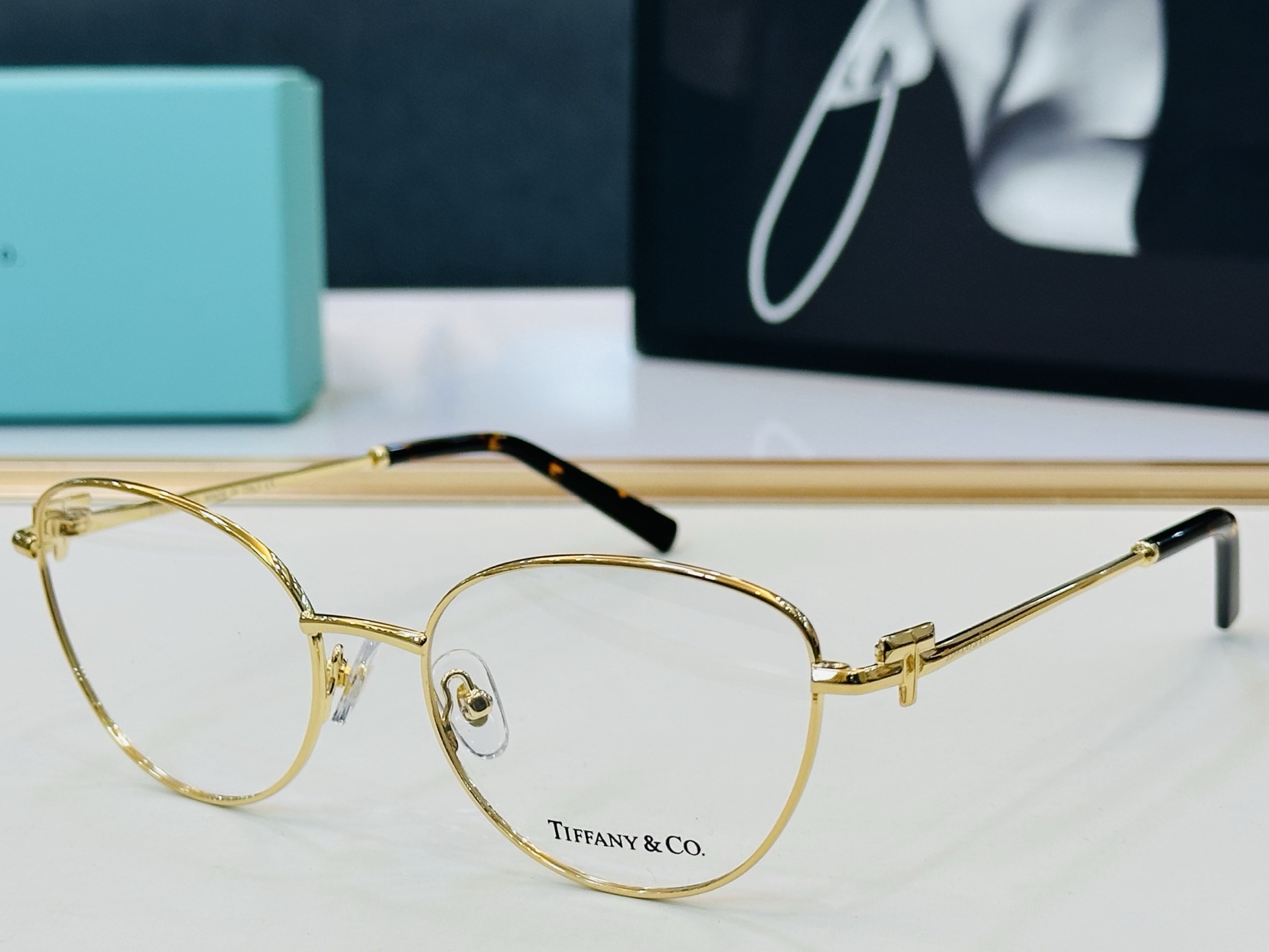 蒂芙家 Tiffany & CO. TF1161  Size：53口18-140 时尚太阳镜架 👍L多色