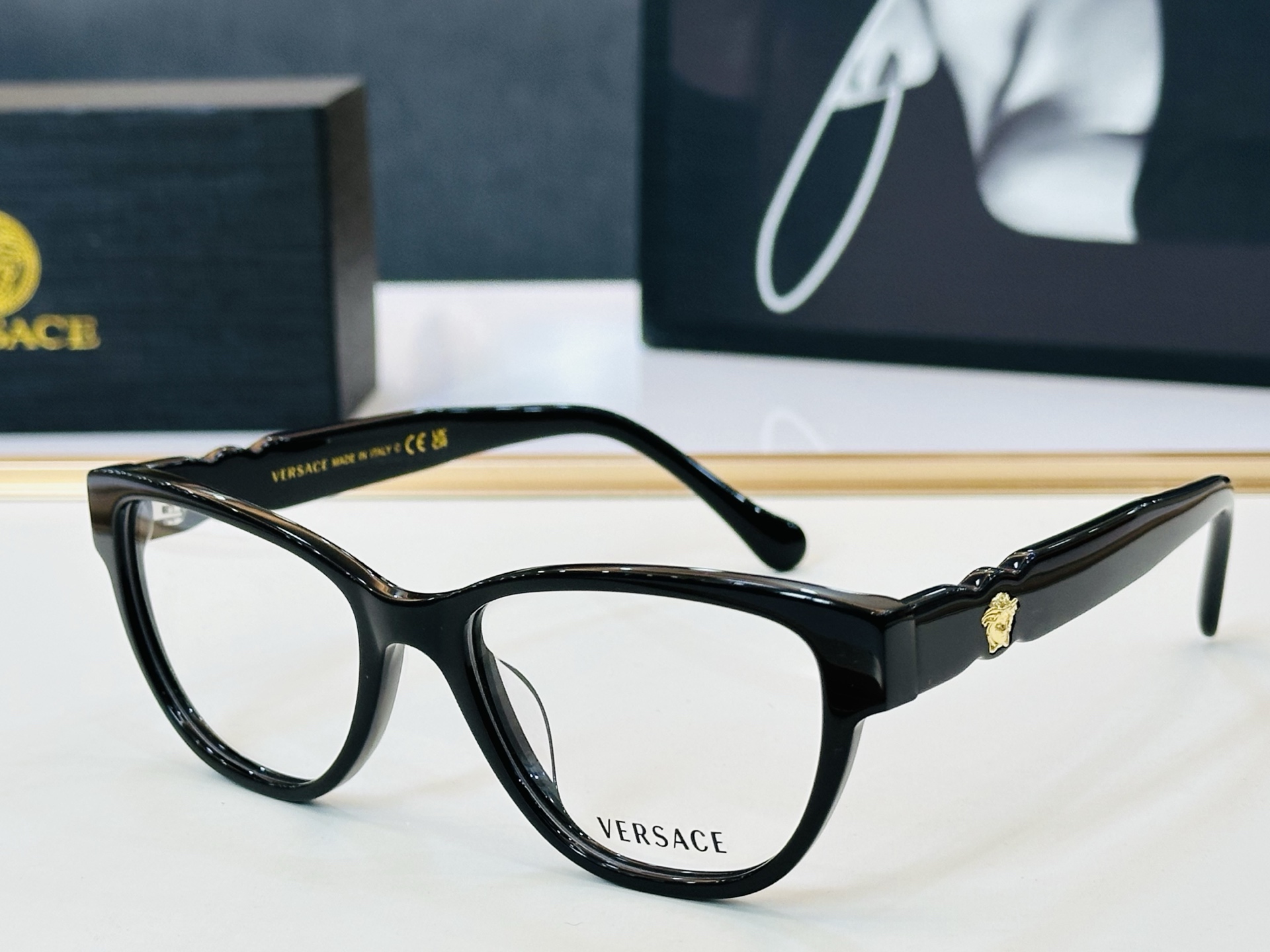 🎉🎉范思家 VERSACE✨✨✨MODEL：VE3391U Size：53口18-145     ✨J有