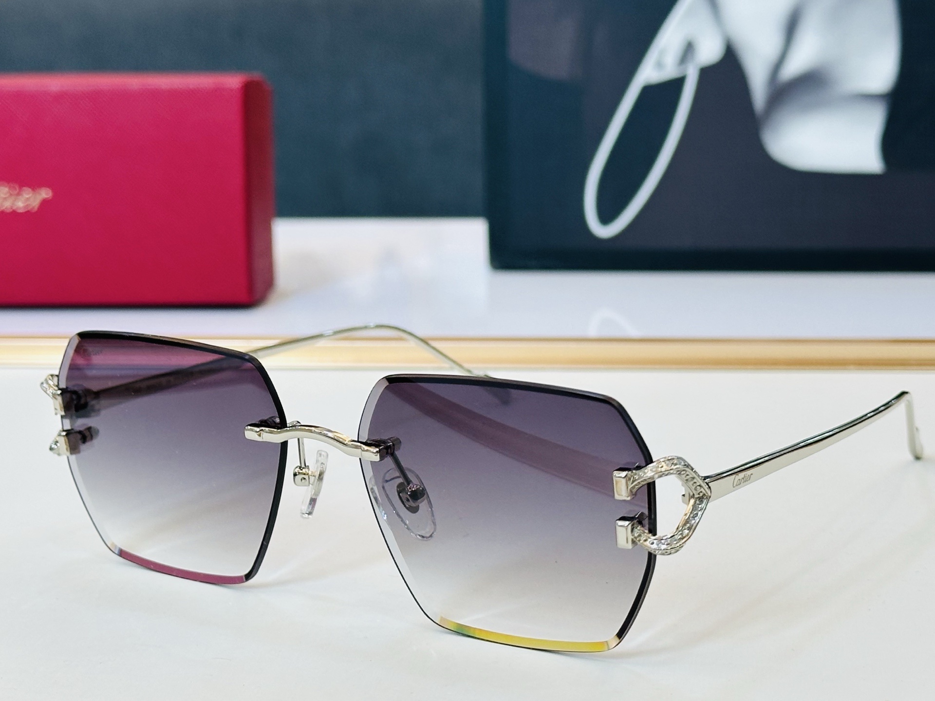 🆕 原版Cartie* 卡家 官网经典款 太阳镜 CT0577S Size：58口17-140 电镀工艺