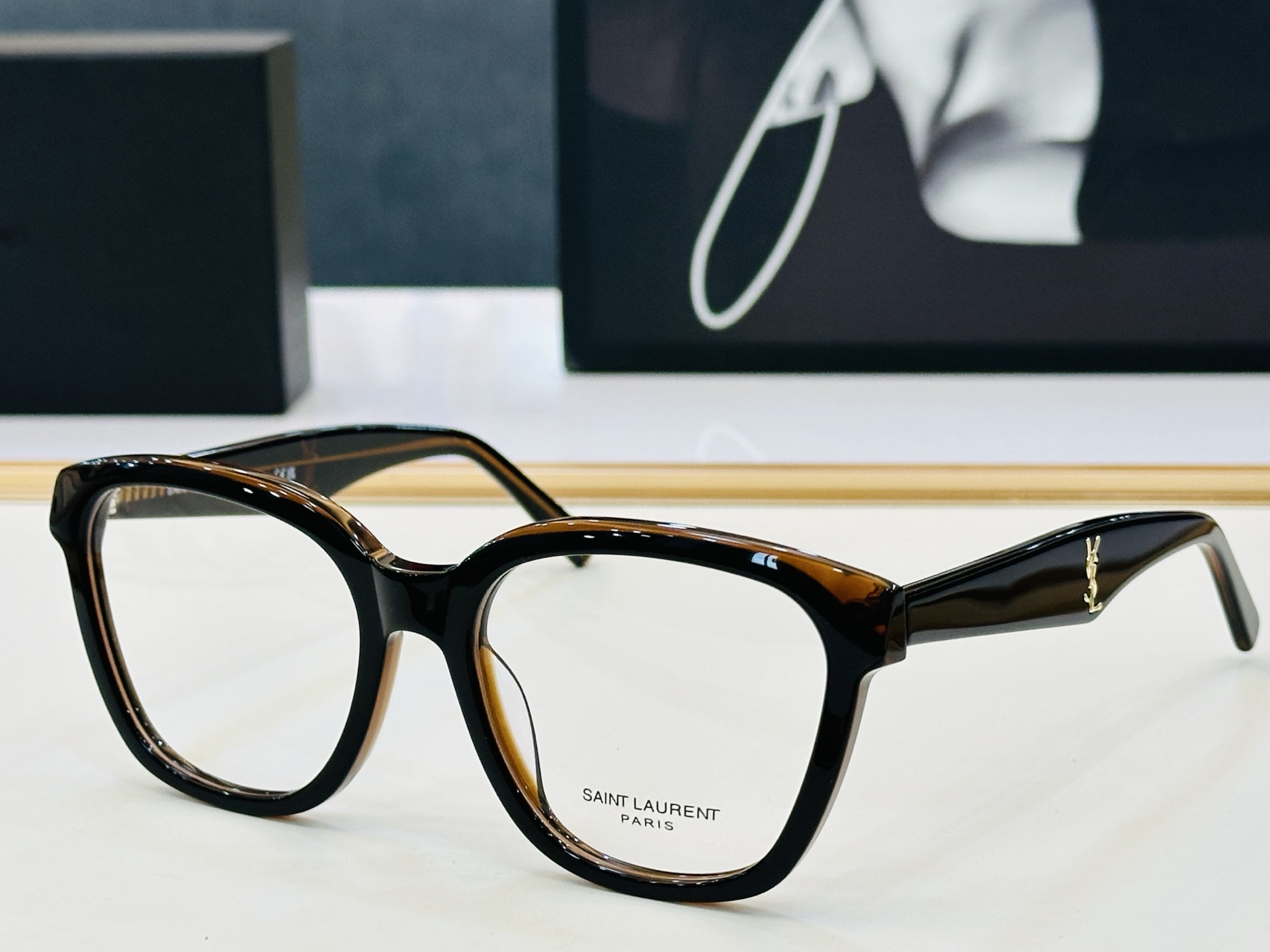 新款 YSL圣罗兰方形墨镜 🍎 SLM855  🍎Size：53口19-145 新品 百搭版型Z 做工细