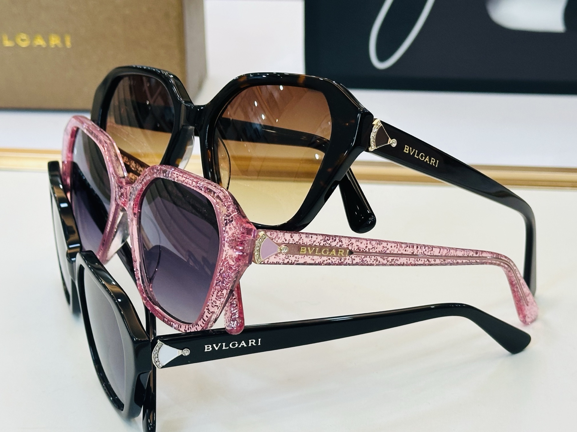 🆕款 官网同售 宝格家 BV50068    👍 Size ：53口18-145 绝对要买😎品质非常完美
