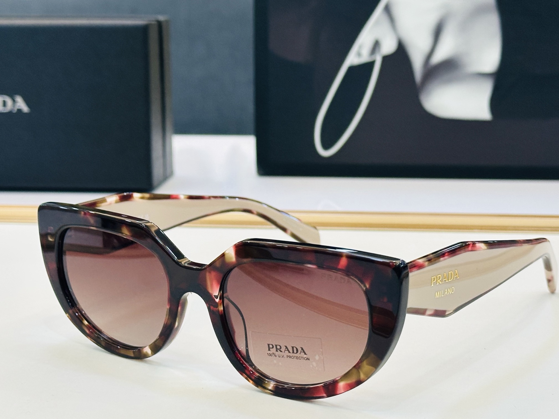 🔺PRAD*🔻普家 PR D02SF Size：53口22-140 眼镜系列堪称精湛制作 彰显独特个 一