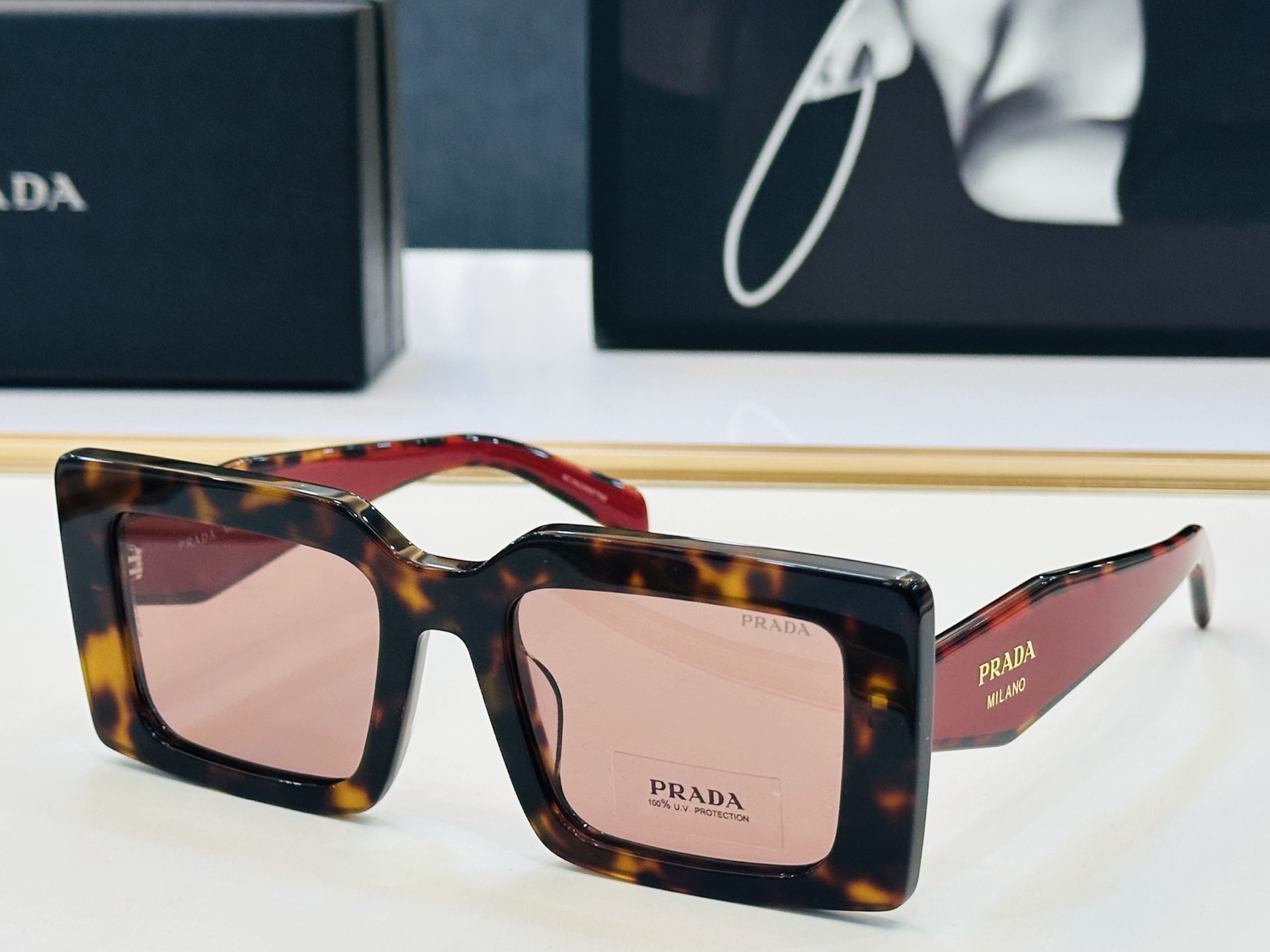 🔺PRAD*🔻普家 PR D01SF Size：52口22-140 眼镜系列堪称精湛制作 彰显独特个 一
