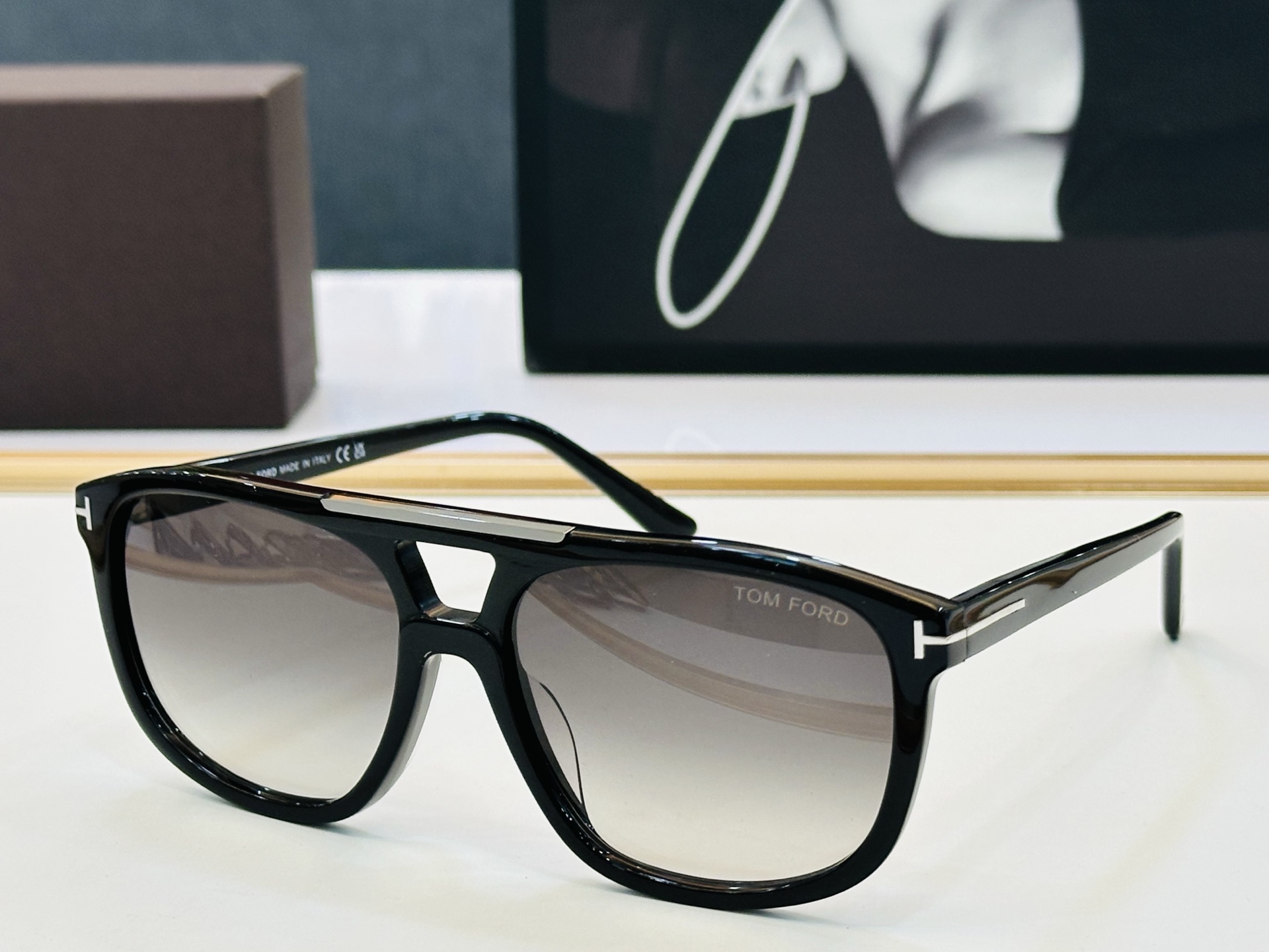 🔺TOM FOR*🔻 汤姆家 官网新款 TF1338  Size：58口17-143 经典时尚 🔝🔝C采