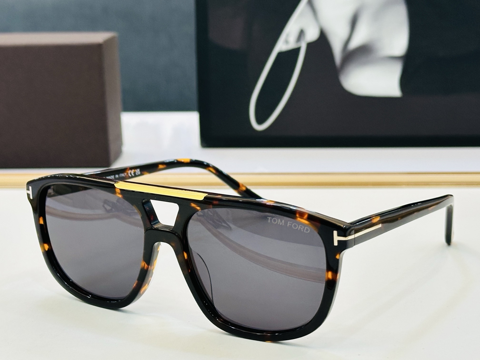 🔺TOM FOR*🔻 汤姆家 官网新款 TF1338  Size：58口17-143 经典时尚 🔝🔝C采