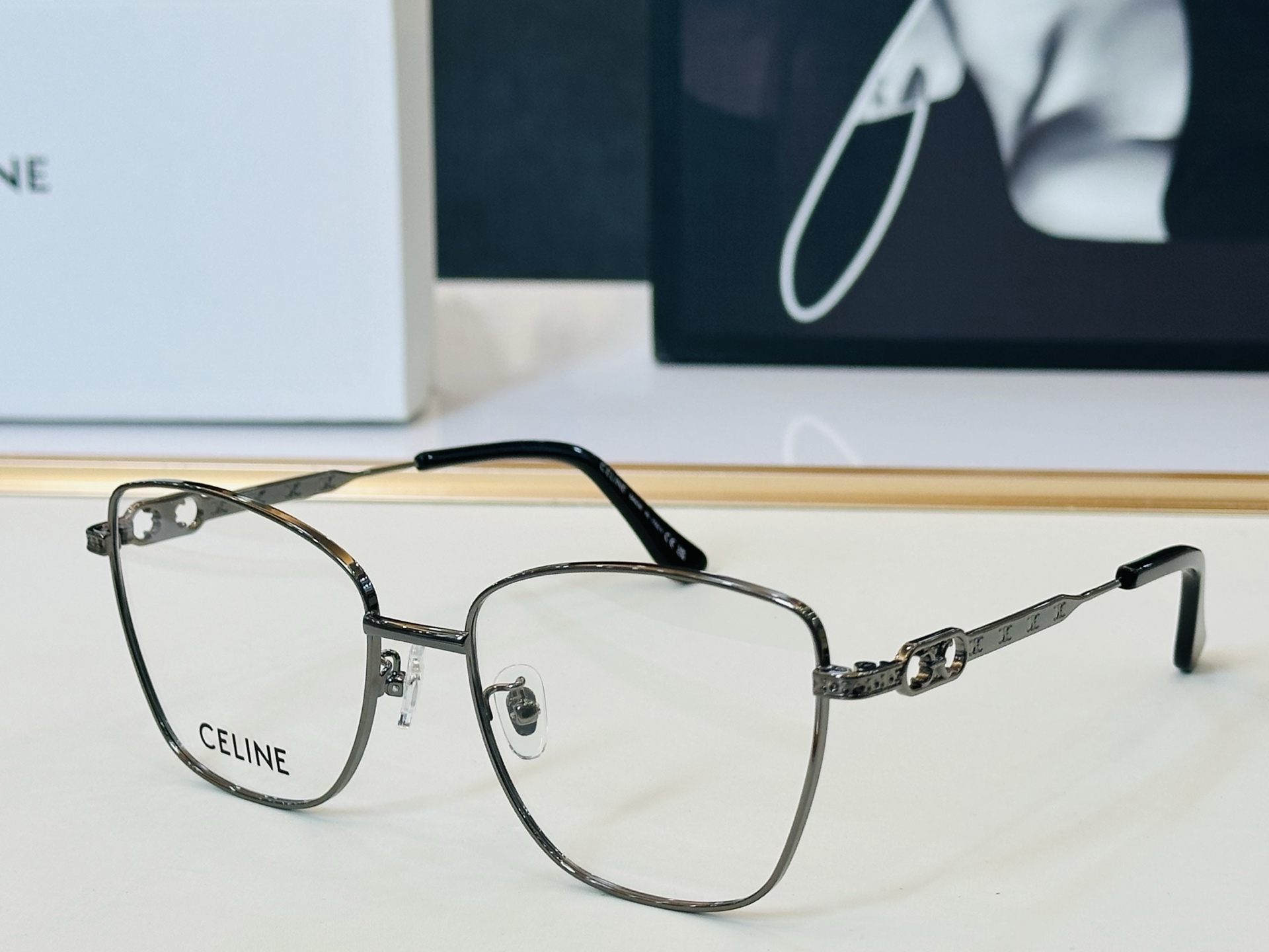 NO:827500,【CELINE】Celine CL51231 Size 53 mouth 18-145 The best-selling style, European and American style, Z craftsmanship is awesome, glasses, sunglasses, sunglasses, glasses, celine, celine19860909【CELINE】赛琳 CL51231 Size53口18-145 一直热销的款式,欧美风 Z工艺超赞 眼镜墨镜太阳镜,眼镜,celine,celine,glasses