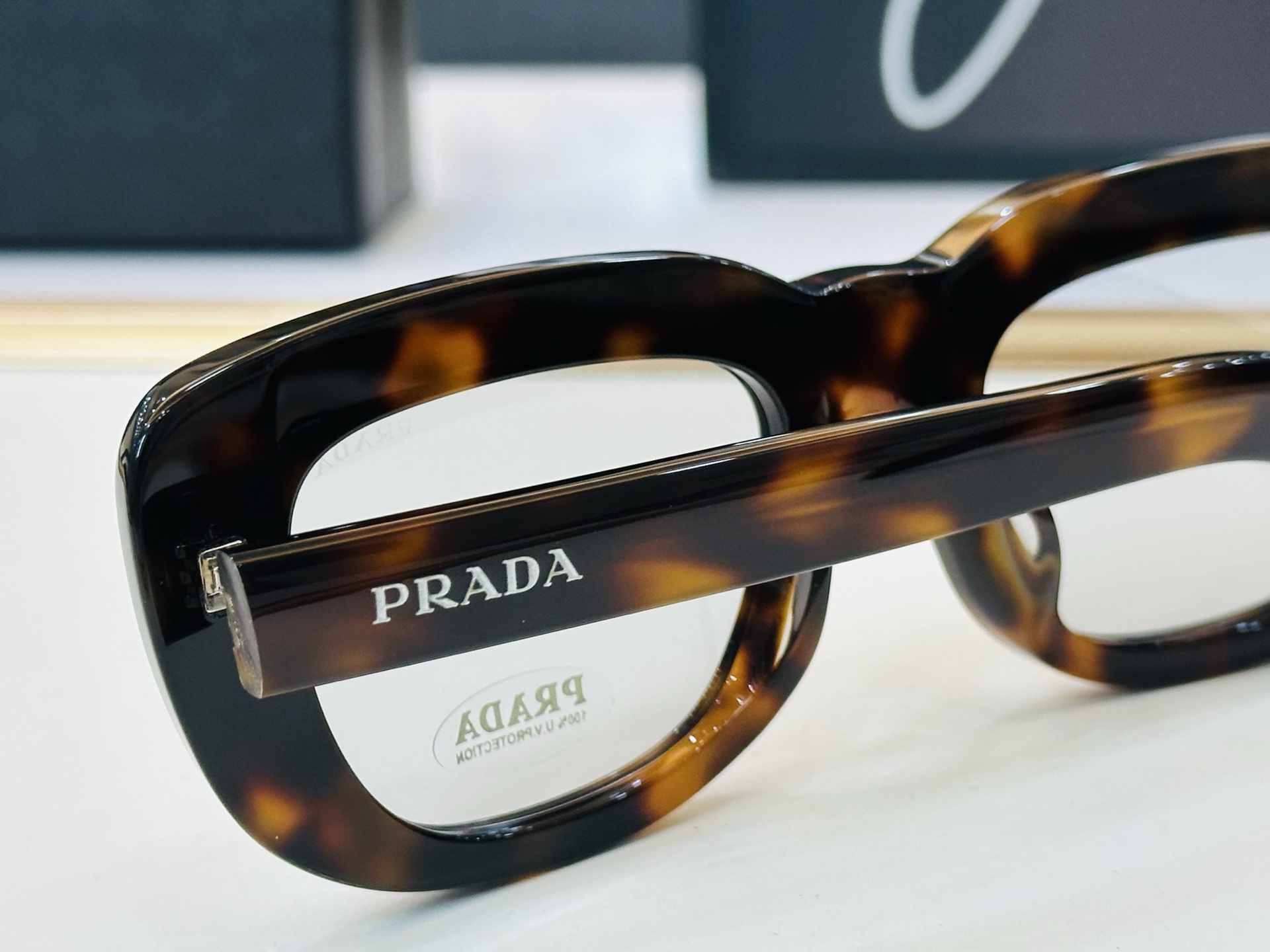 🔺PRAD*🔻普家 SPR D07-F Size：54口19-140 眼镜系列堪称精湛制作 👍H太阳镜 
