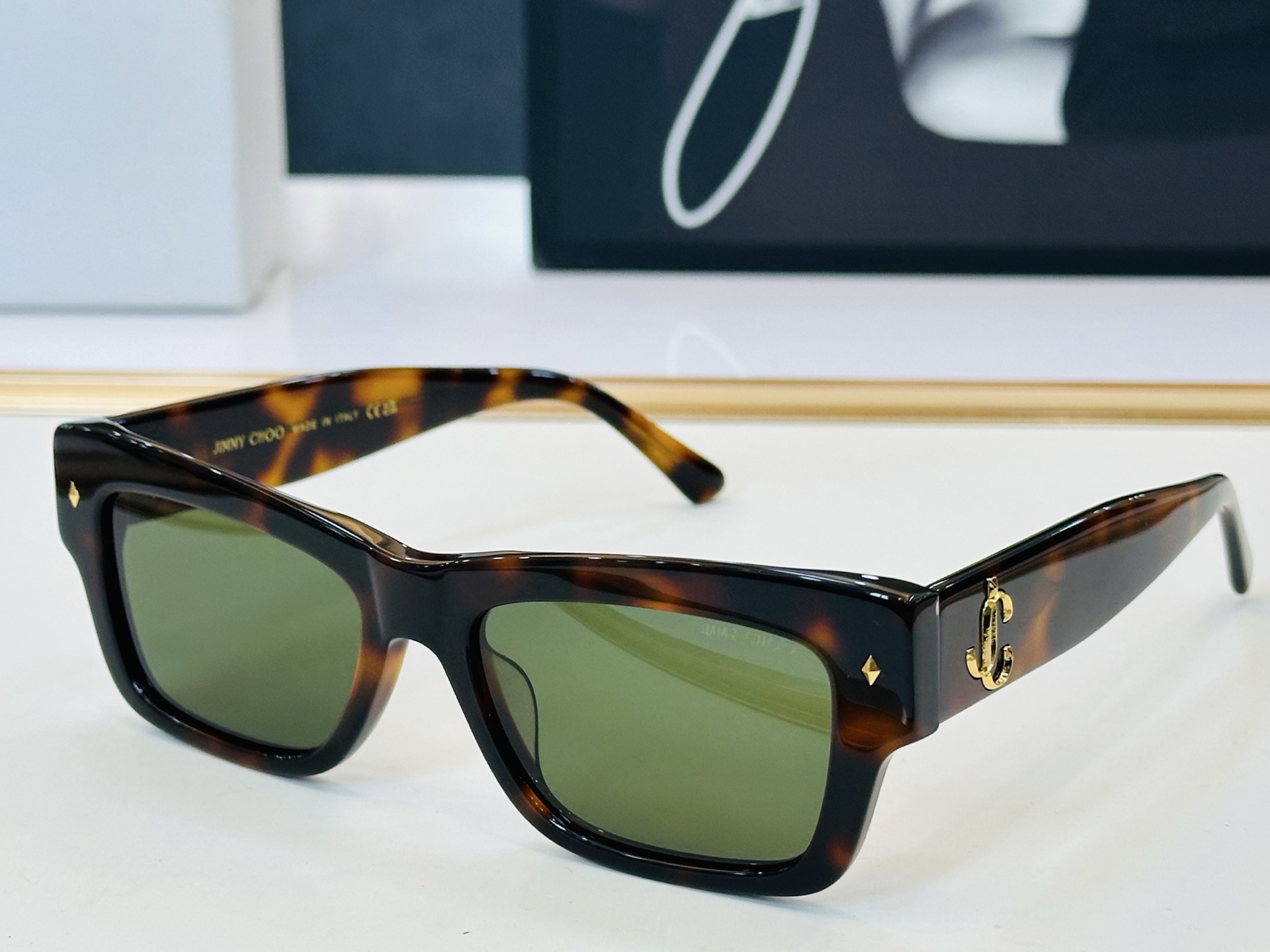 JIMMY CHO* 吉米家 JC5063U Size：54口18-145 新款 坚持一如既往最高品质 