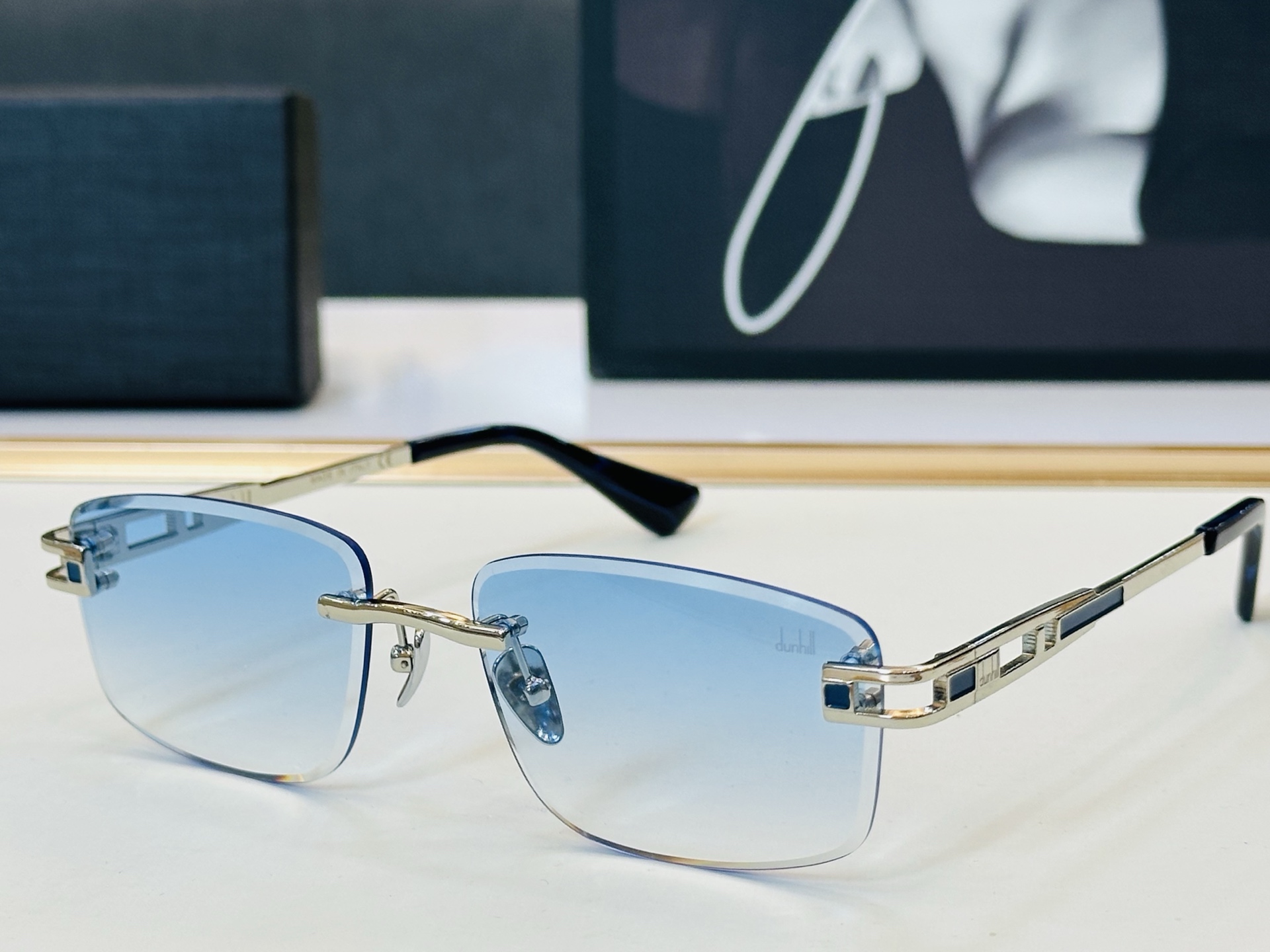 DUNHIL*登*喜路 MODEL：DU02256bm SIZE：57口17-145