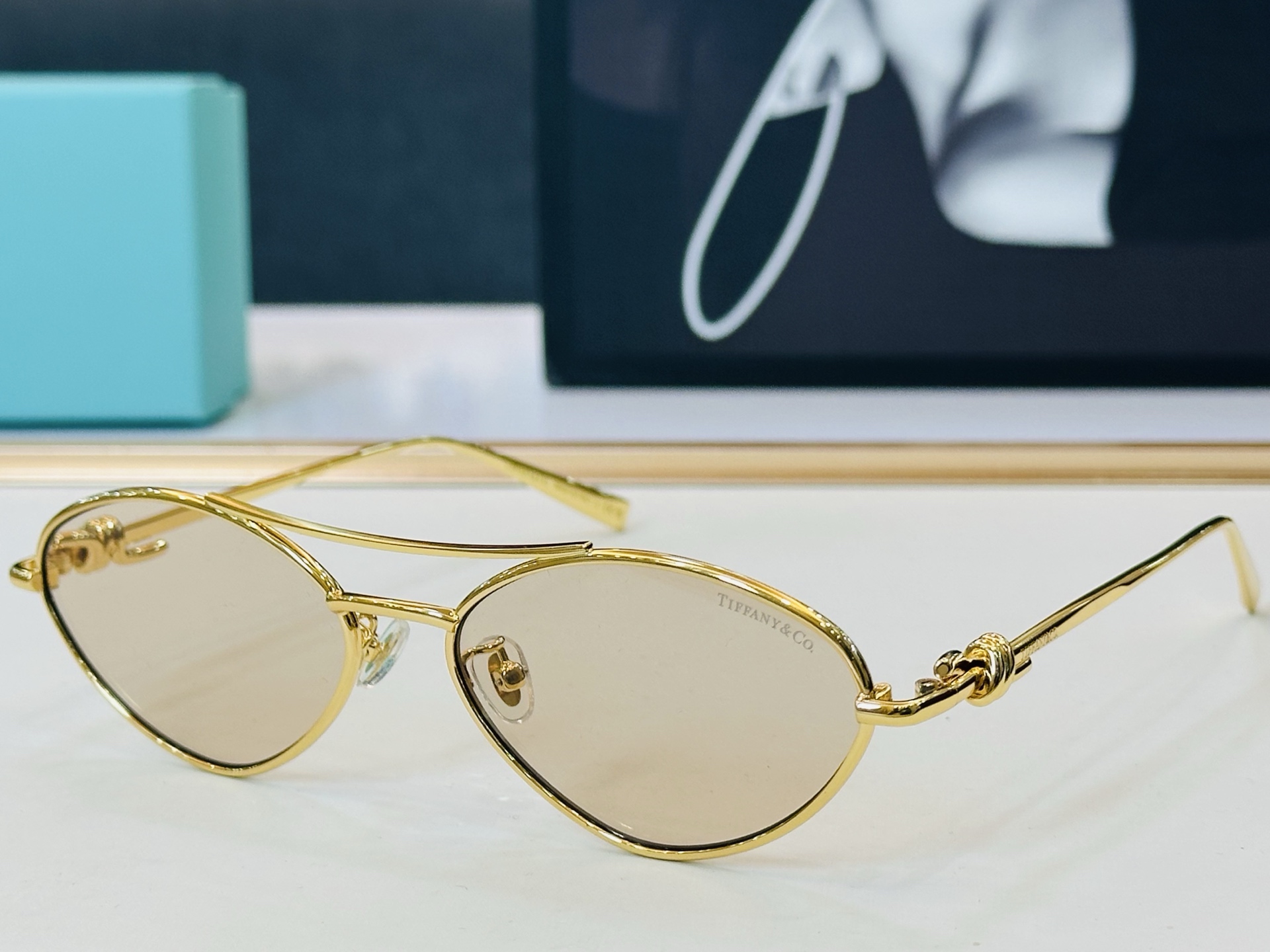蒂芙家 Tiffany & CO. TF3117   Size：57口16-140 时尚太阳镜架 👍q多