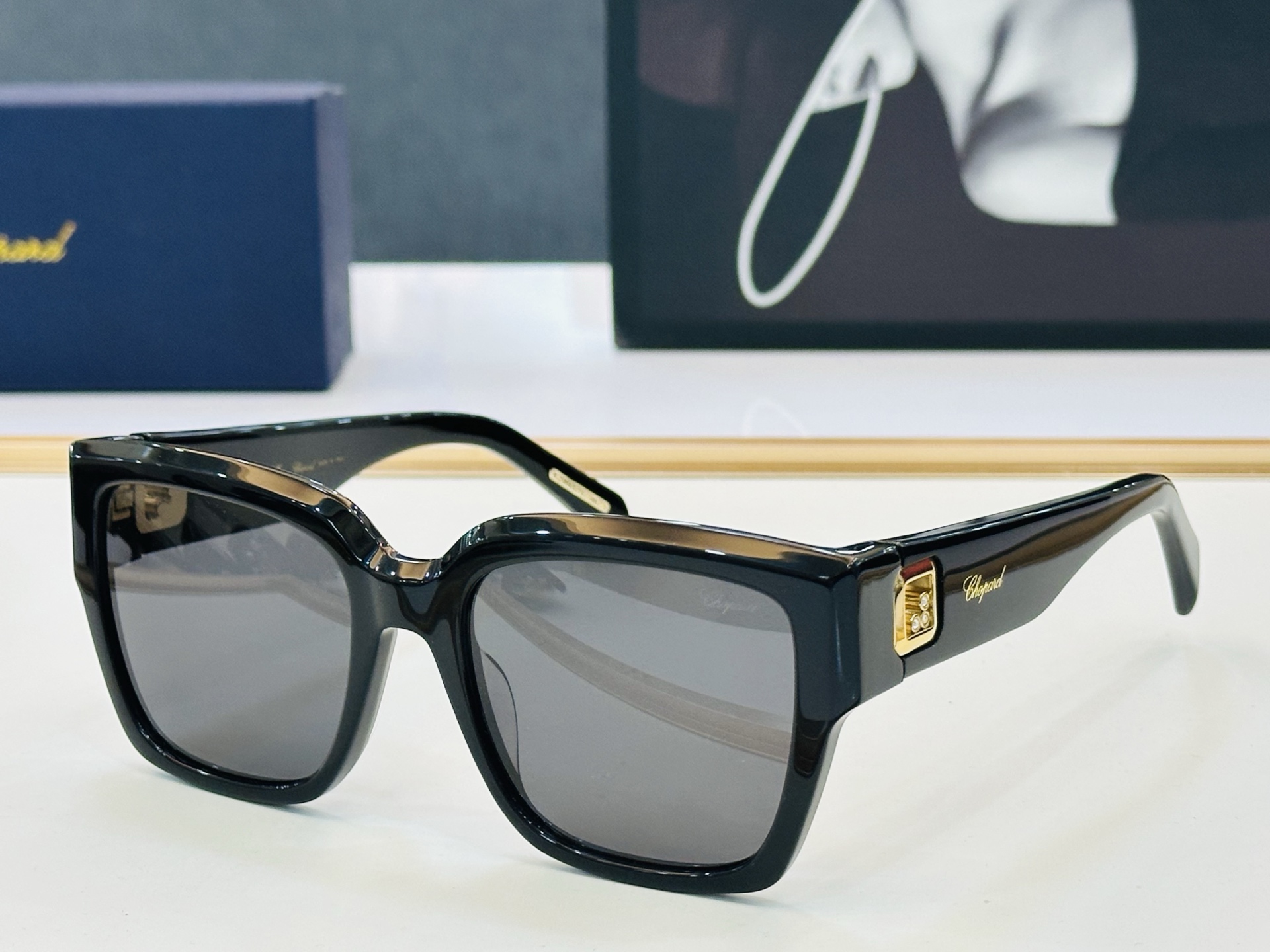 NO:827485,Chopard SCH406 Size 53 Mouth 20-140 Vibrant Show your unique personality and your grandeur q High-quality glasses, sunglasses, sunglasses, glasses19860909肖邦 SCH406 Size53口20-140 充满活力的 展现独特个性展现大气的你 q高品质 眼镜墨镜太阳镜,眼镜,glasses