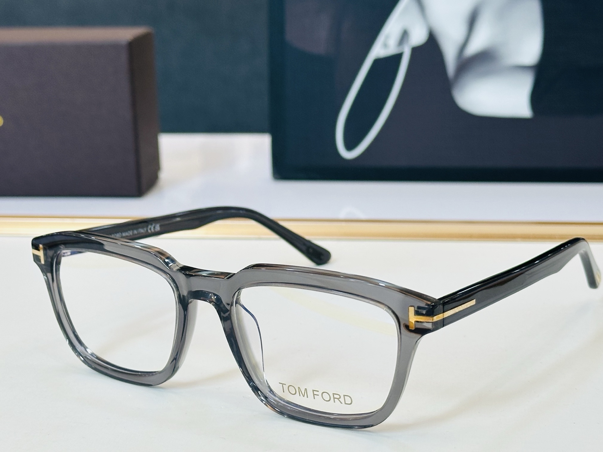 🆕款 TOM FORD🏇汤姆家 MODEL: FT6032-B size：52口19-145  😍L时尚