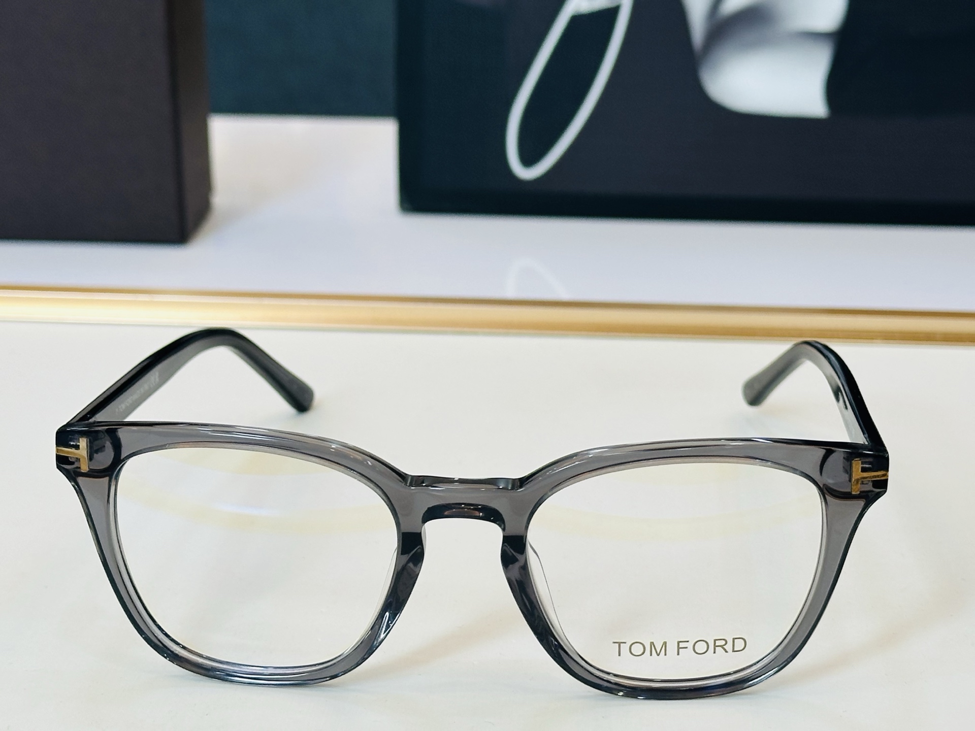 🆕款 TOM FORD🏇汤姆家 MODEL: FT6014-K-B size：51口21-145  😍L