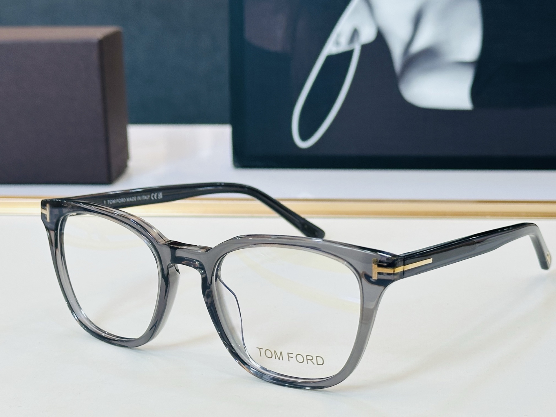 🆕款 TOM FORD🏇汤姆家 MODEL: FT6014-K-B size：51口21-145  😍L
