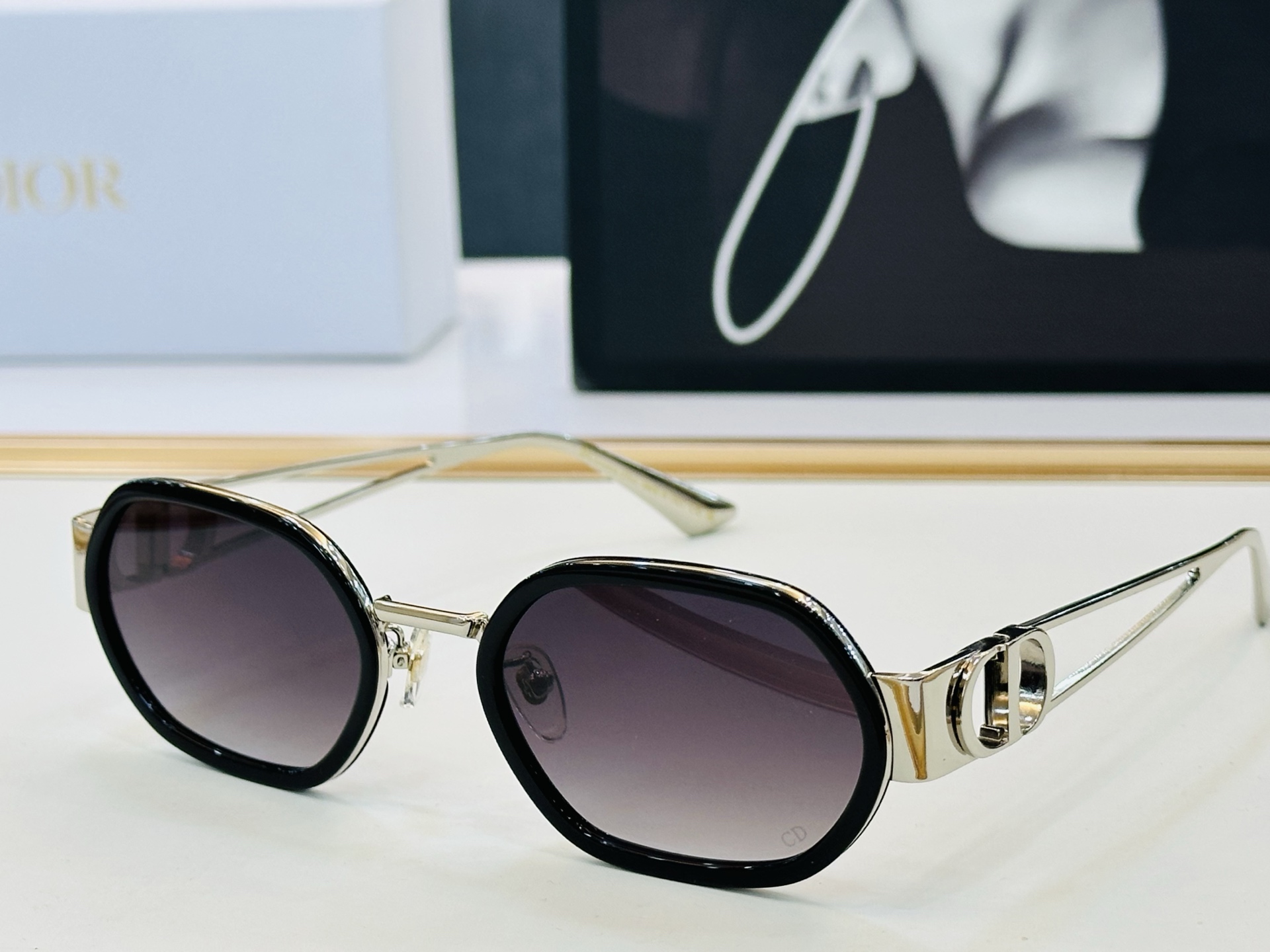 NO:827598,DIO* Dijia CD S15F Size 56 mouth 22-138 Spring and summer sunglasses with exquisite temples G official website model good quality glasses, sunglasses, sunglasses, glasses, dior, dior19860909DIO* 迪家 CD S15F Size56口22-138 春夏款墨镜 搭配镜腿精致 G官网款 质量上佳 眼镜墨镜太阳镜,眼镜,dior,dior,glasses