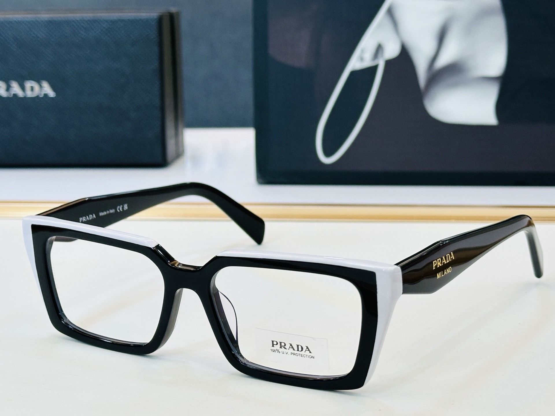 🔺PRAD*🔻普家 PR D05SF Size：55口18-140  眼镜系列堪称精湛制作 彰显独特个 