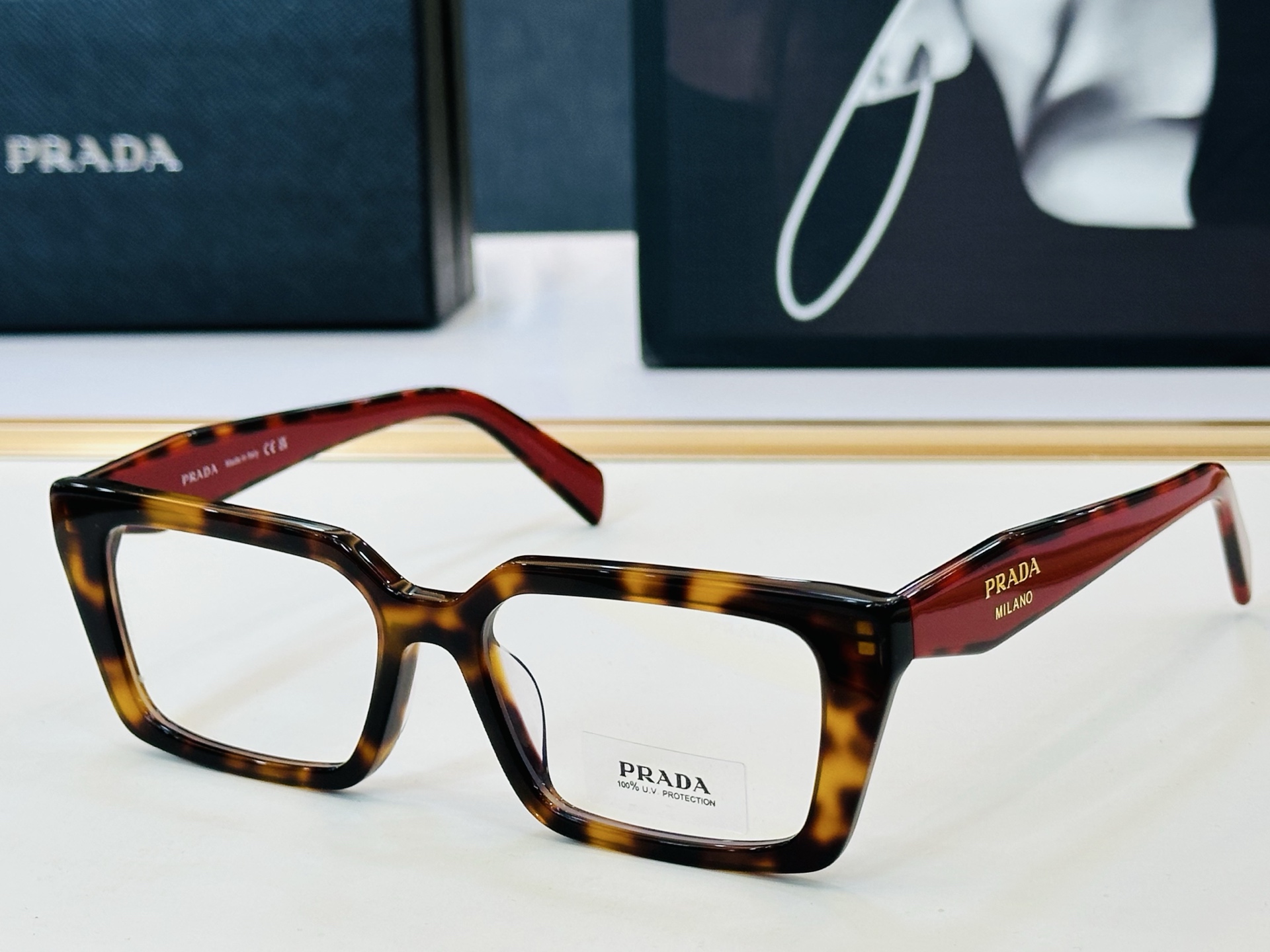🔺PRAD*🔻普家 PR D05SF Size：55口18-140  眼镜系列堪称精湛制作 彰显独特个 