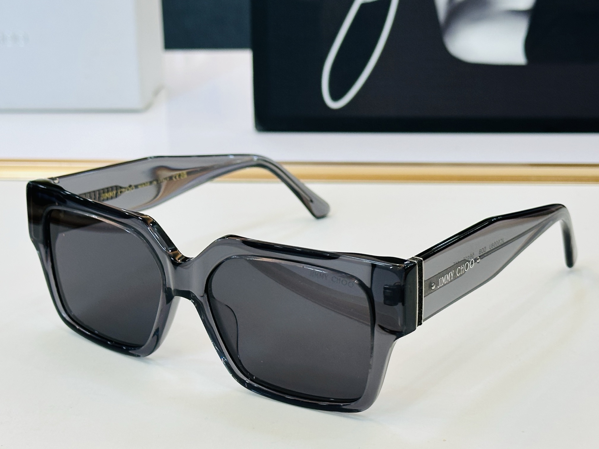 JIMMY CHO* 吉米家 JC5058U Size：56口16-145 新款 坚持一如既往最高品质 