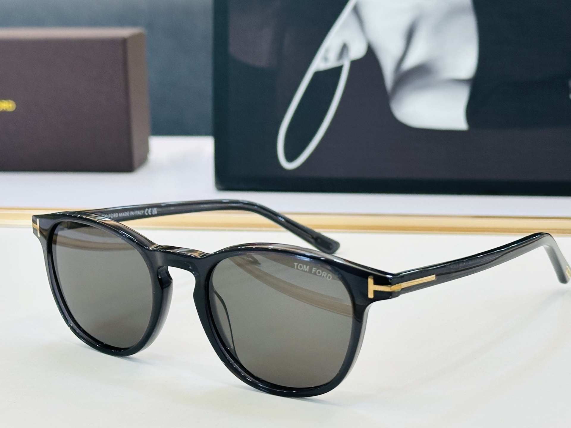 NO:827720,TOM FORD Tom's home MODEL: FT1302 size 50 mouth 20-145 fashion trend L ultra-light glasses sunglasses sunglasses, glasses, tom ford19860909款 TOM FORD汤姆家 MODEL:FT1302 size50口20-145时尚潮流 L超轻 眼镜墨镜太阳镜,眼镜,tom ford,glasses