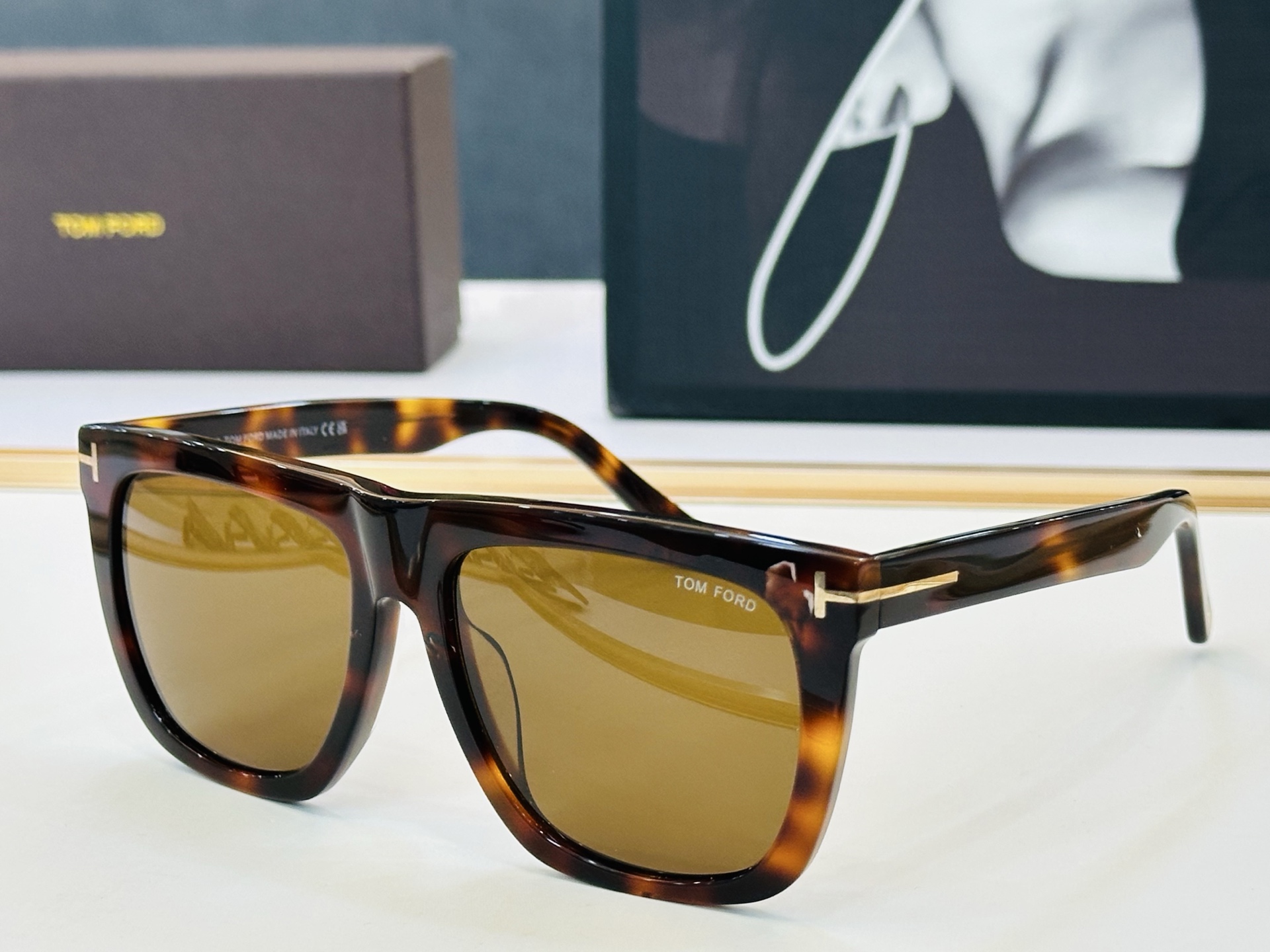 🆕款 TOM FORD🏇汤姆家 MODEL:FT0513  size：57口16-145   🈷️😍时尚