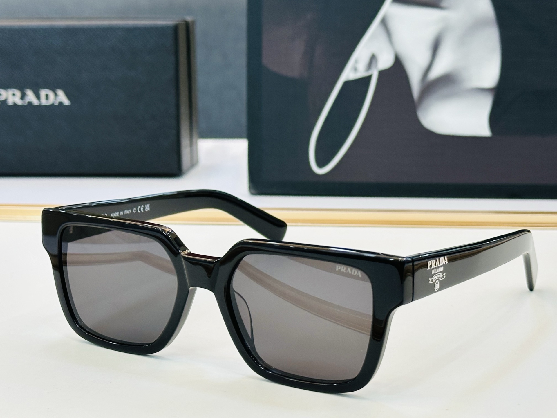 NO:827652,PRAD*Pujia PR 03ZS Size 54 mouth 19-145 glasses series can be said to be exquisitely made to highlight unique personality L sunglasses glasses sunglasses sunglasses, glasses, prada, prada19860909PRAD*普家 PR 03ZS Size54口19-145 眼镜系列堪称精湛制作 彰显独特个性 L太阳镜 眼镜墨镜太阳镜,眼镜,prada,prada,glasses