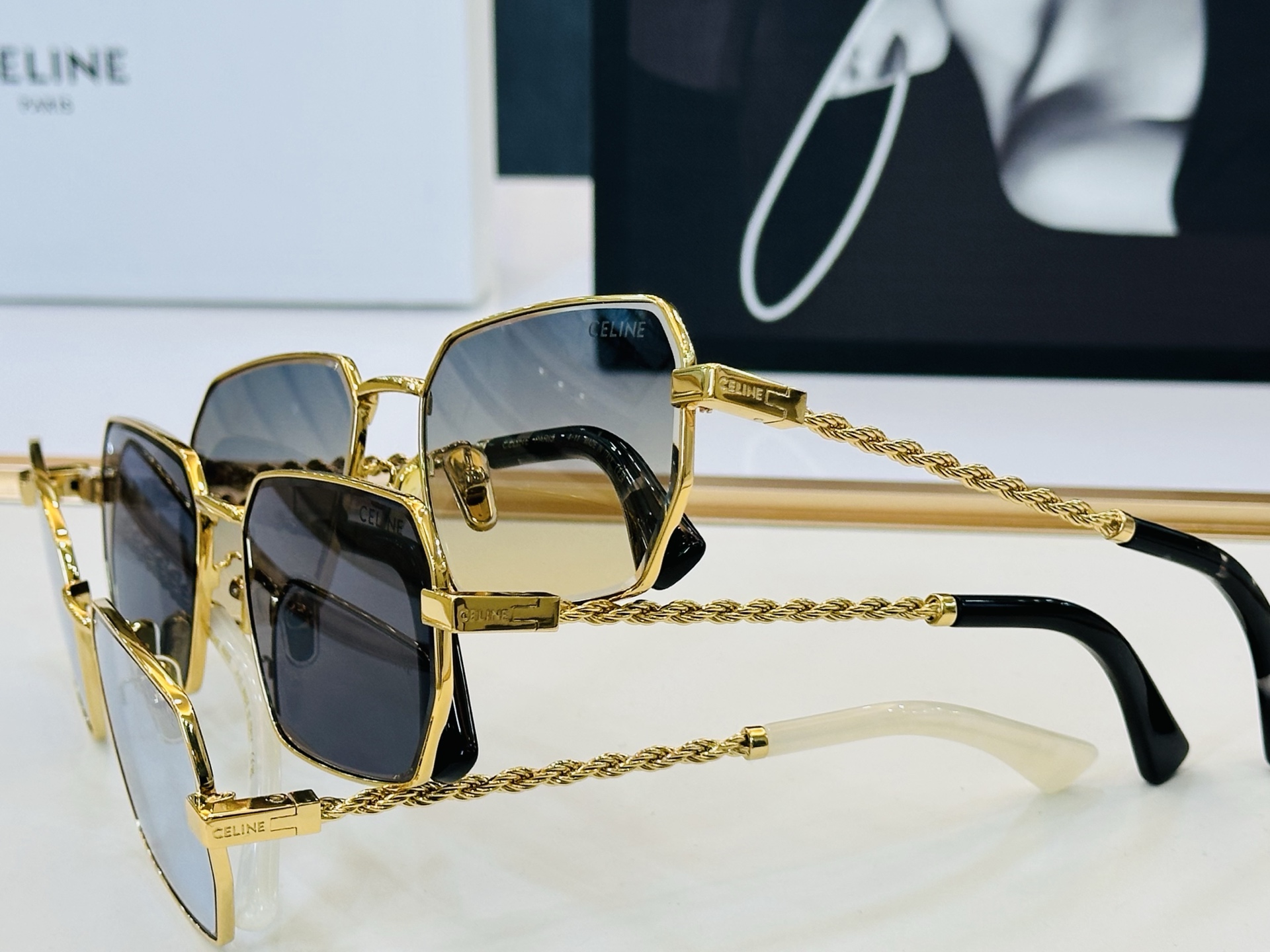 【CELINE】赛琳 CL42127U Size：59口18-145 一直热销的款式 欧美风 光泽度好 