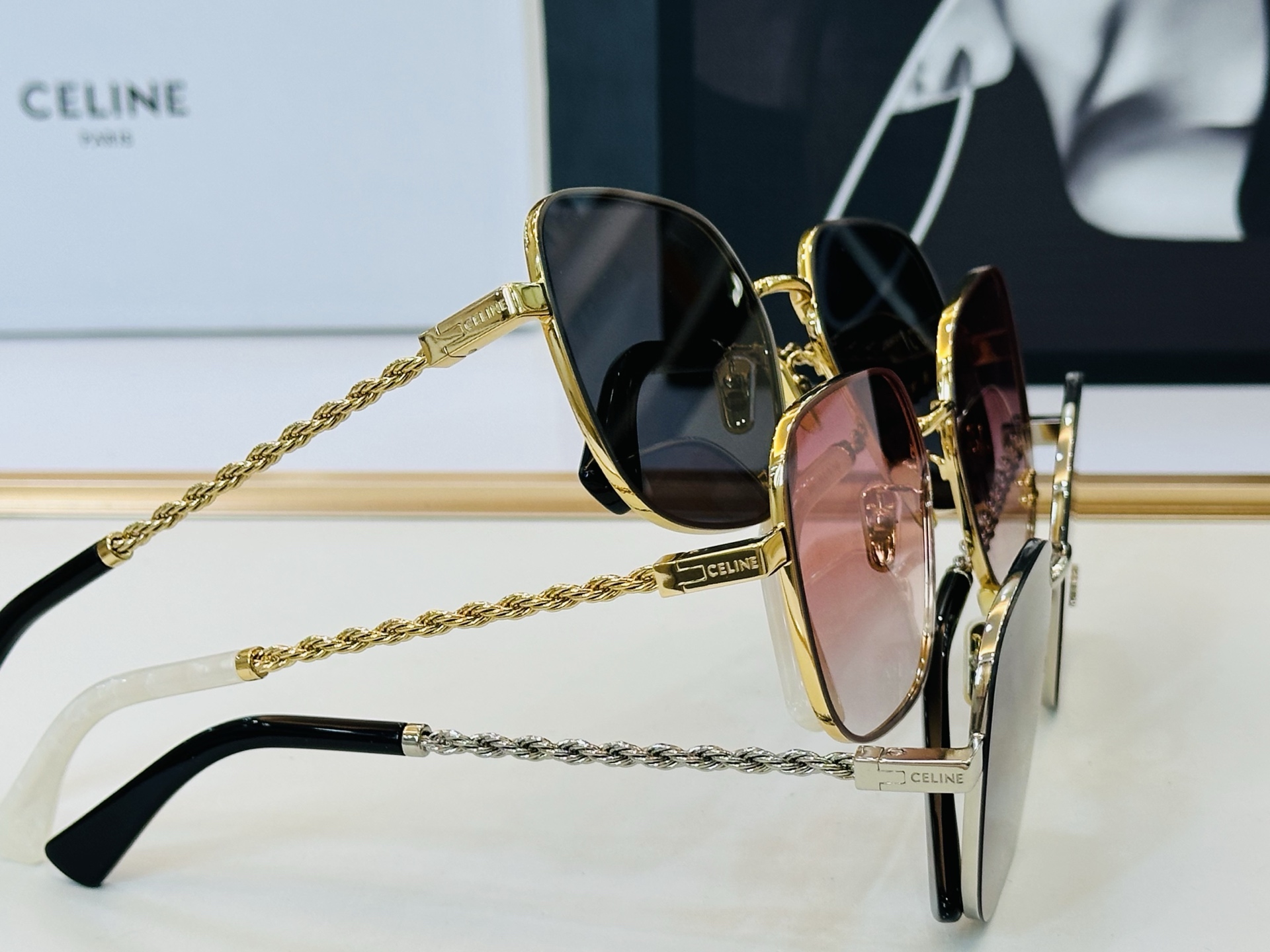 【CELINE】赛琳 CL42126U Size：59口18-145 一直热销的款式 欧美风 光泽度好 