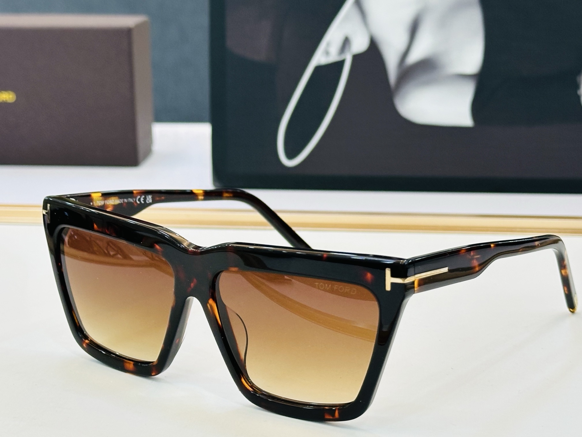 🆕款 TOM FORD🏇汤姆家 MODEL:FT1110 size：56口14-140 🈷️😍时尚潮流 