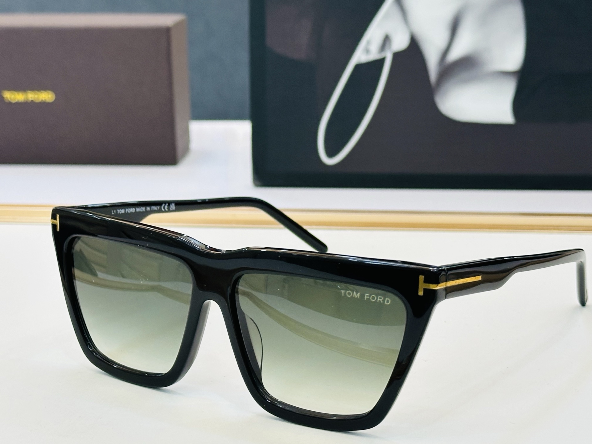 🆕款 TOM FORD🏇汤姆家 MODEL:FT1110 size：56口14-140 🈷️😍时尚潮流 